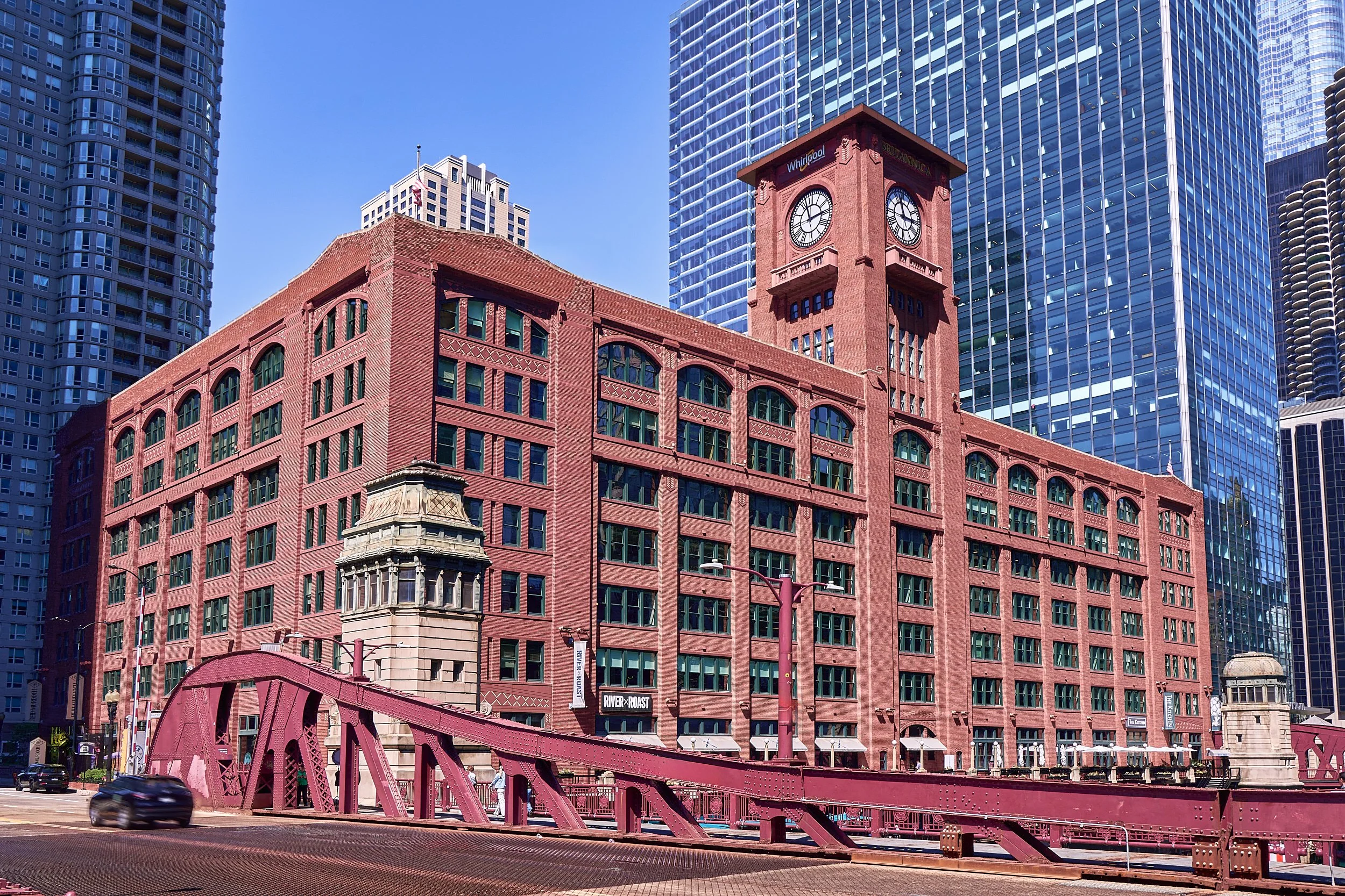 chicago-friedmanproperty-merdoch-building-interior-design-commercial-architectural-photography-marcel-page-norr-freidman-property-officespace-iconic-landmark- 25.jpg
