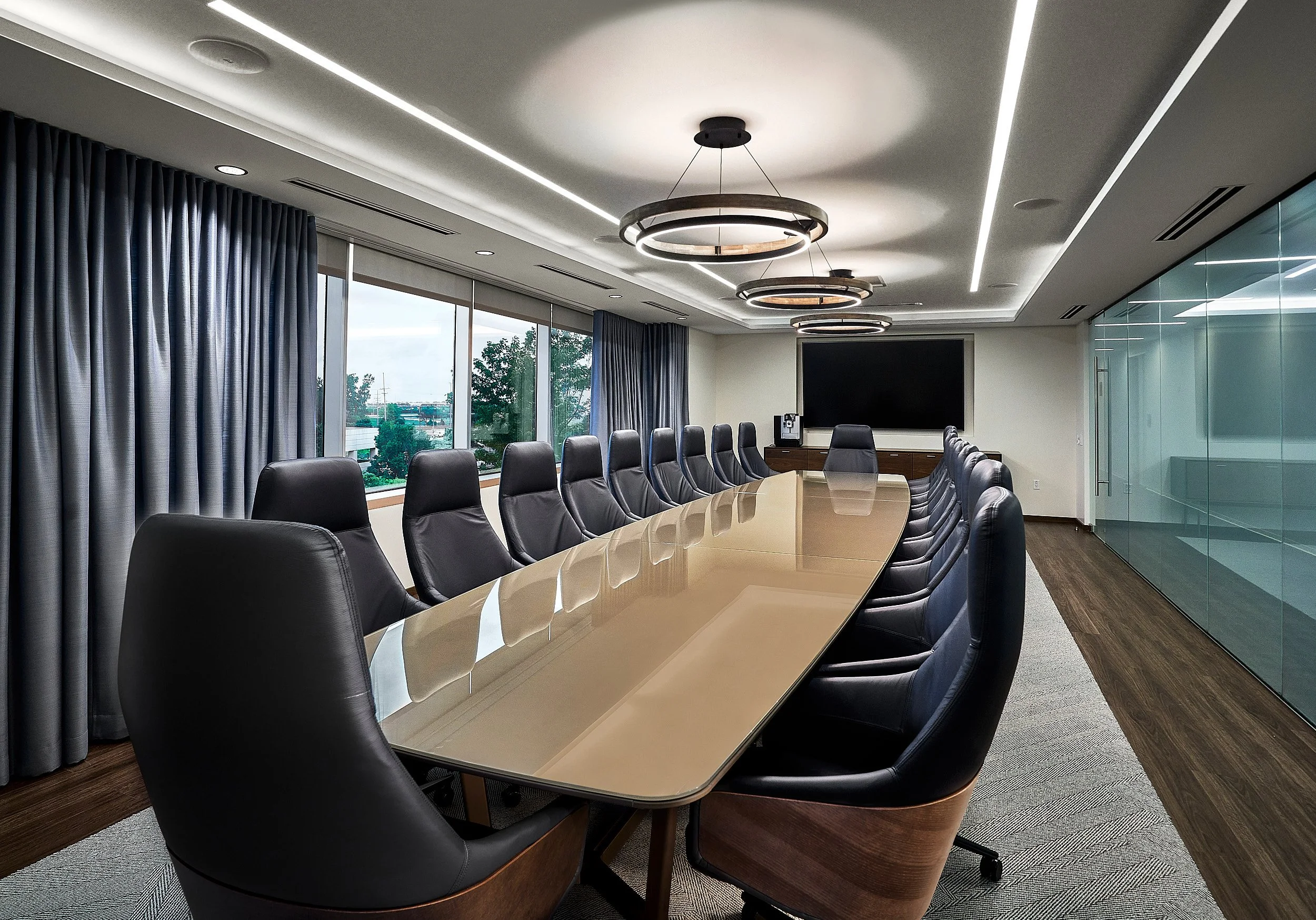 public-service-office-interior-chicago-architectural-corporate-headquarters-photography-marcel-page 3.jpg