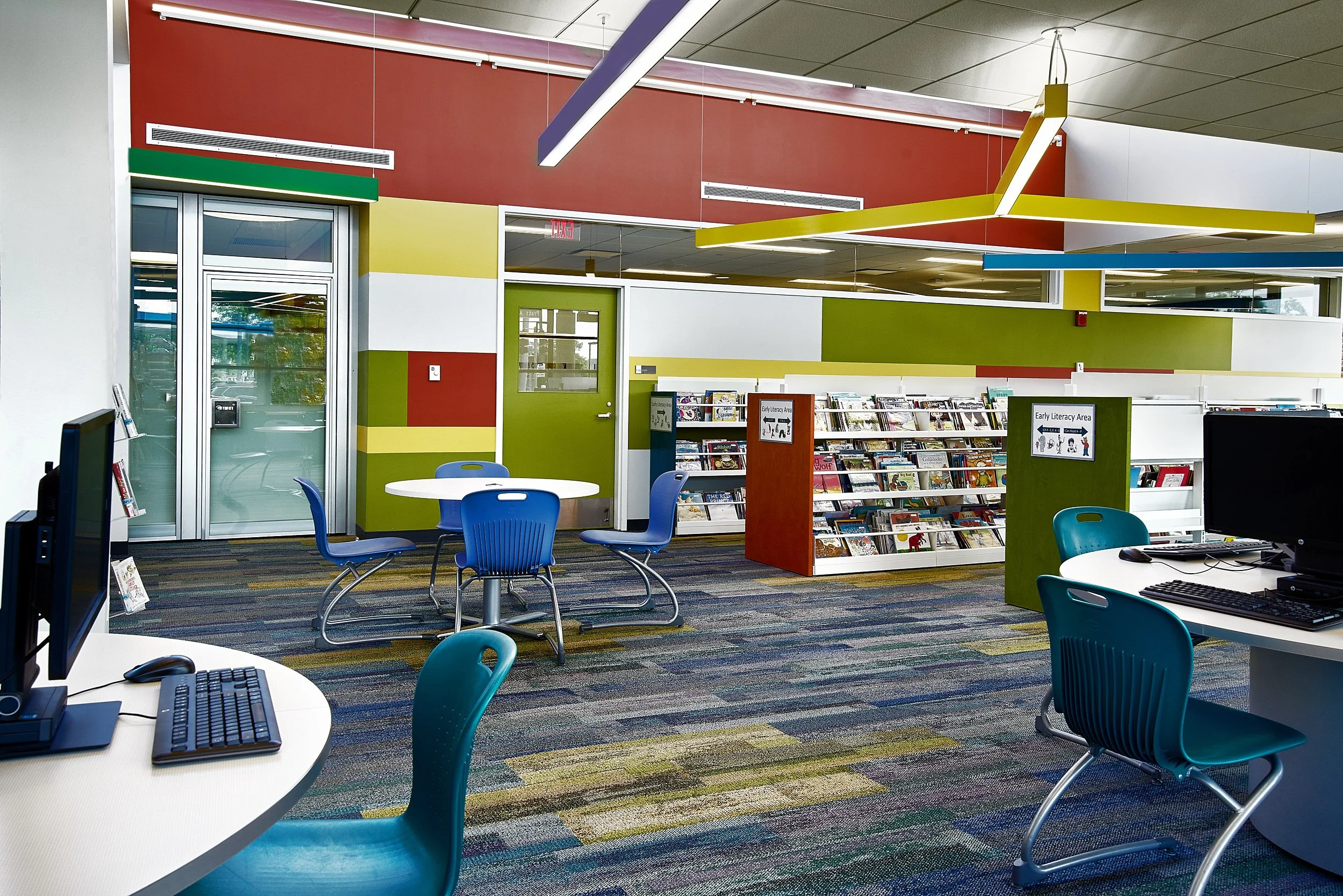 chicago-Interiordesign-public-library-architectural-office-photography-furniture-install-interior-marcelpage.jpg 2.jpg