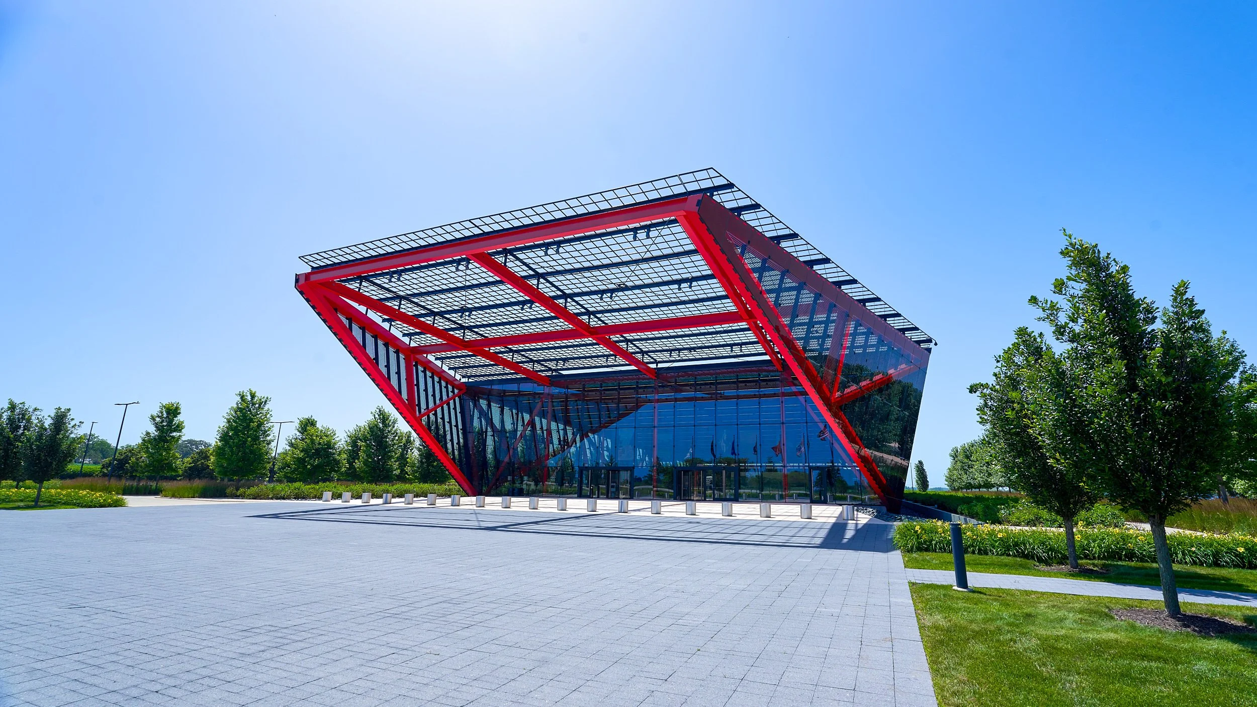 wisconsin-pritzkar-military-muesum-exterior-art-architecture-architectural-design-kenosha-marcel-page-photography.jpg 1.jpg