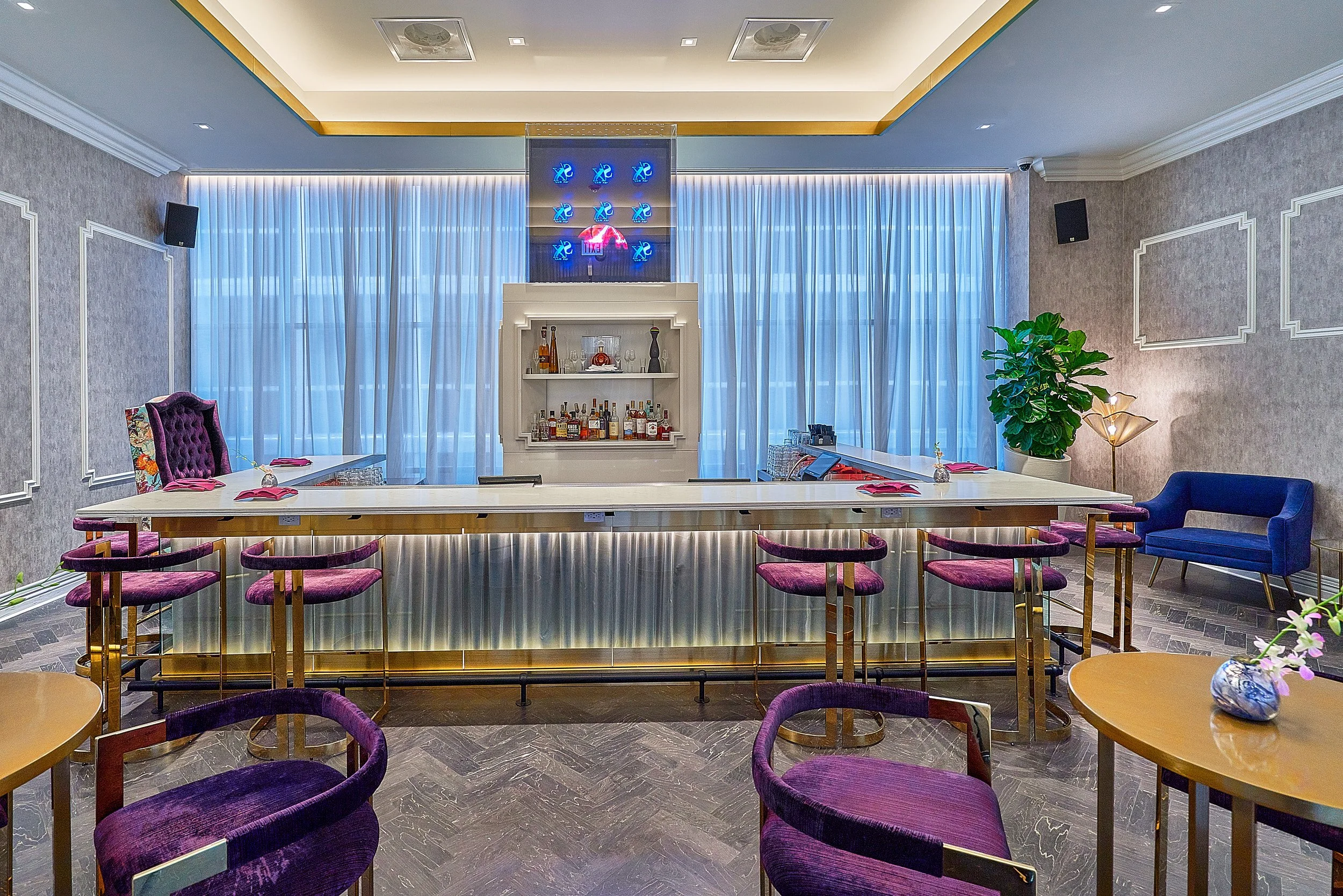 chicago-essex-skybar-hotel-hospitality-interior-interior-architectural-photography-marcel-page 12.jpg