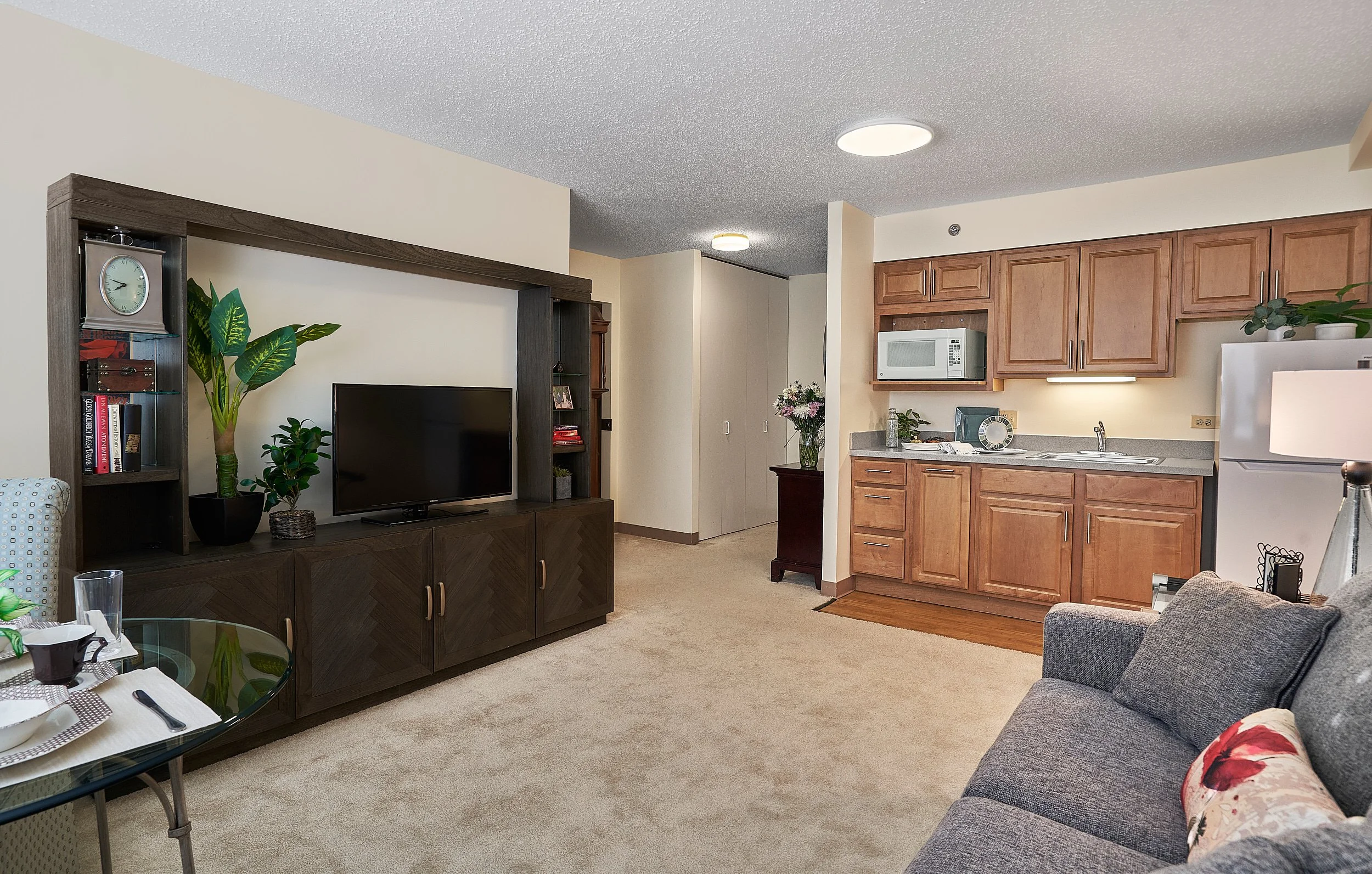 Deerfield-interior-commercial-Senior-living-retirement-home-architectural-photography-marcel-page-photographer 11.jpg