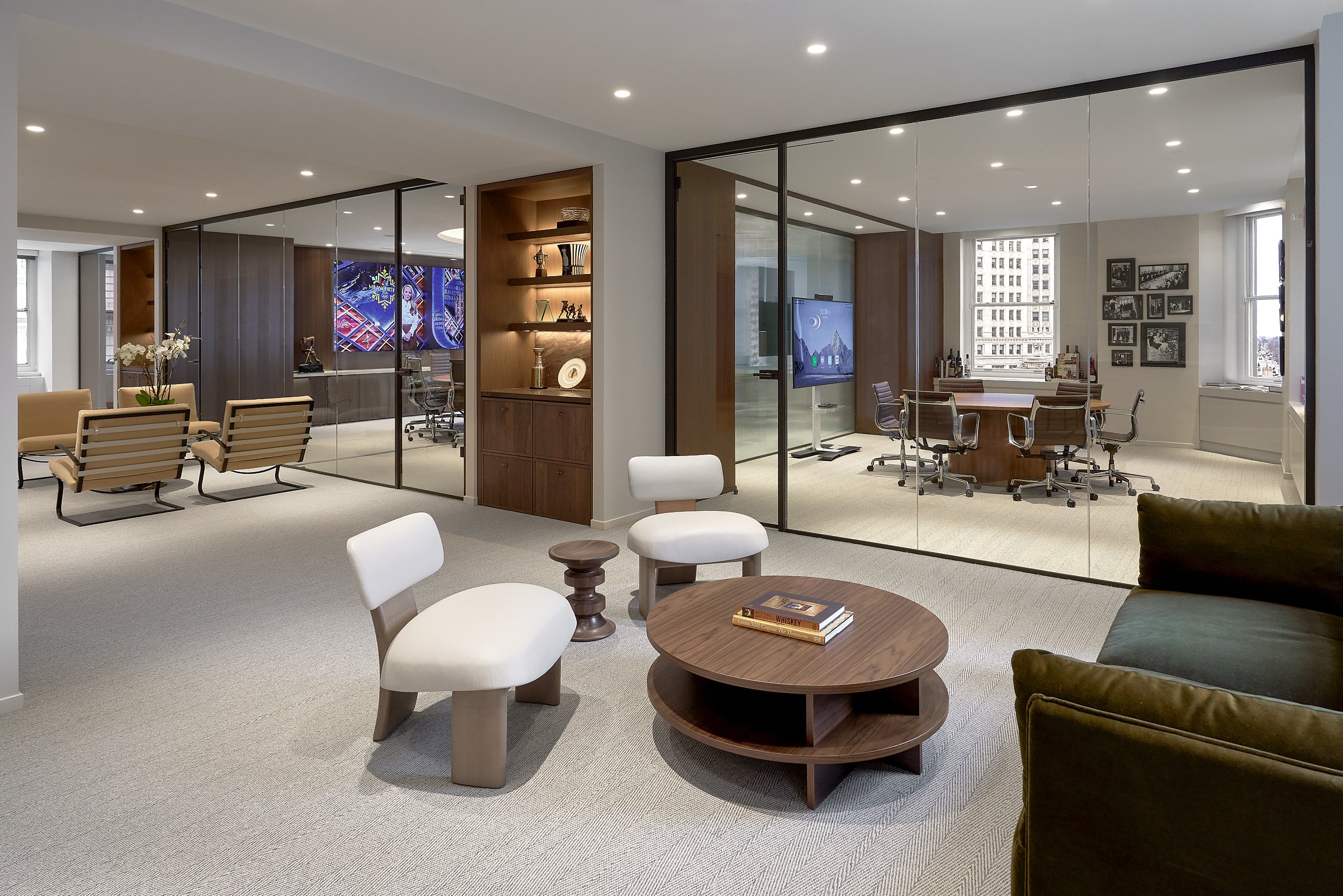 chicago-Interiordesign-commercial-officespace-architectural-office-photography-furniture-install-interior-marcelpage.jpg 10.jpg