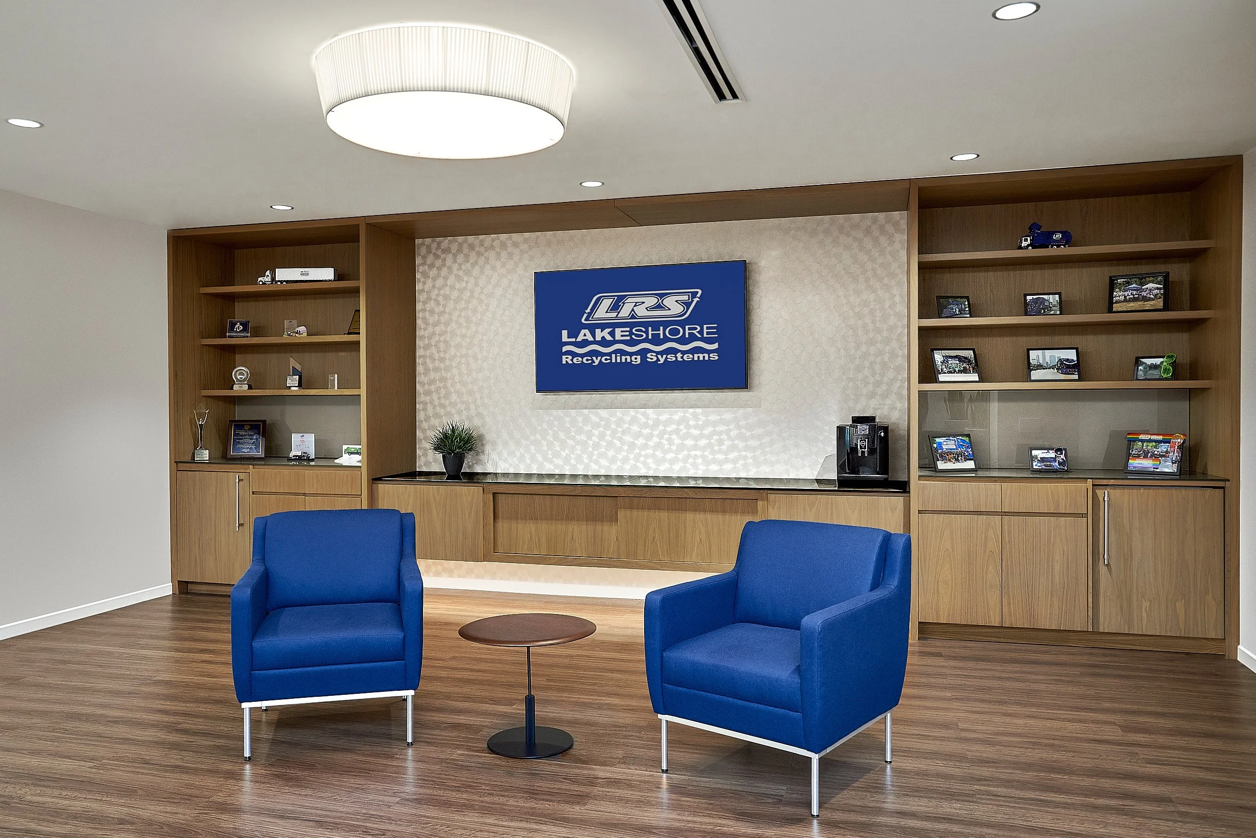 Lakes Shore Recycling Systems_Horn Design