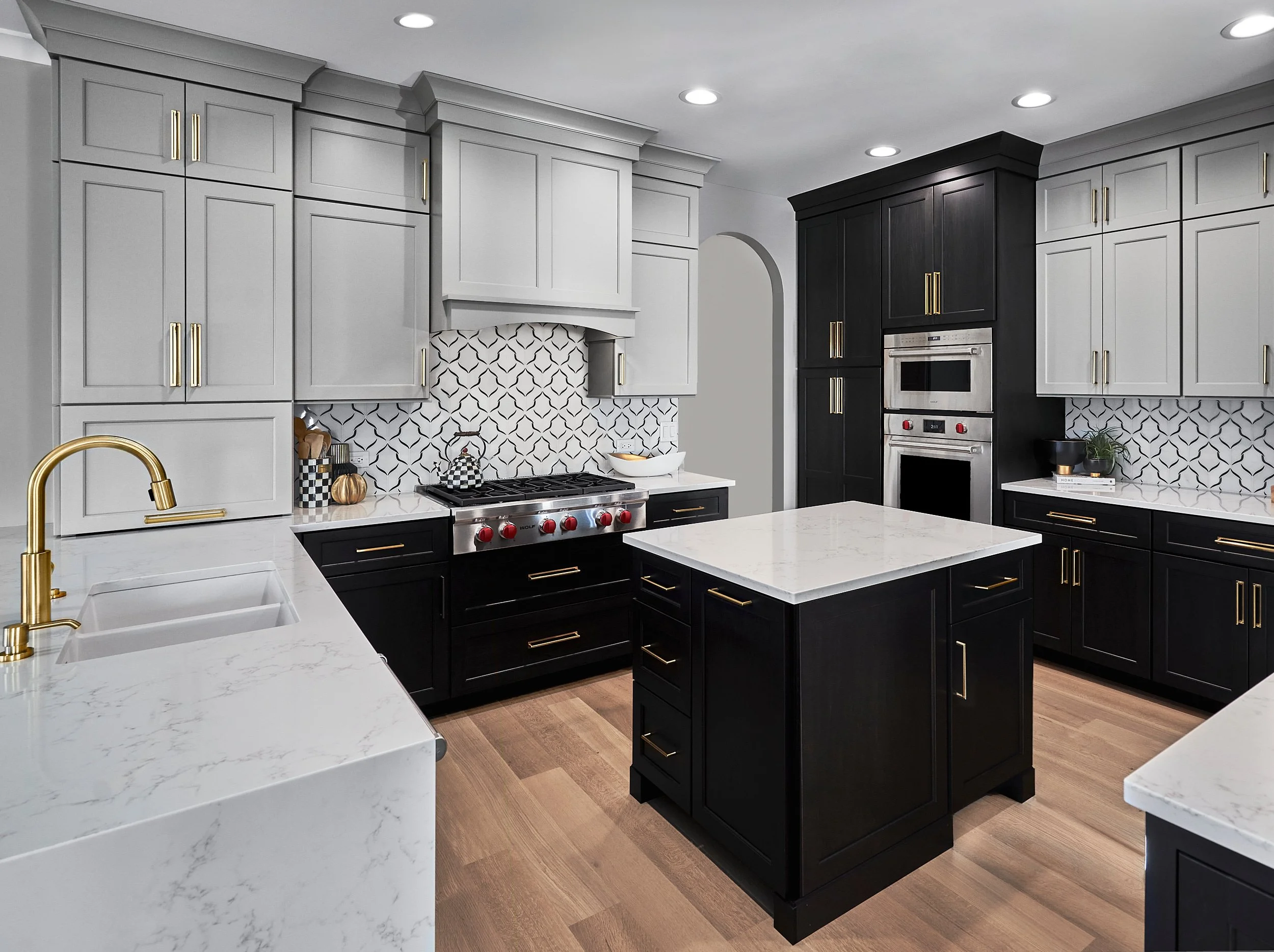 kitchen-blackandgrey-chicago-modern-house-interior-architectural-photography-home-builder-contractor-marcelpage.jpg 9.jpg