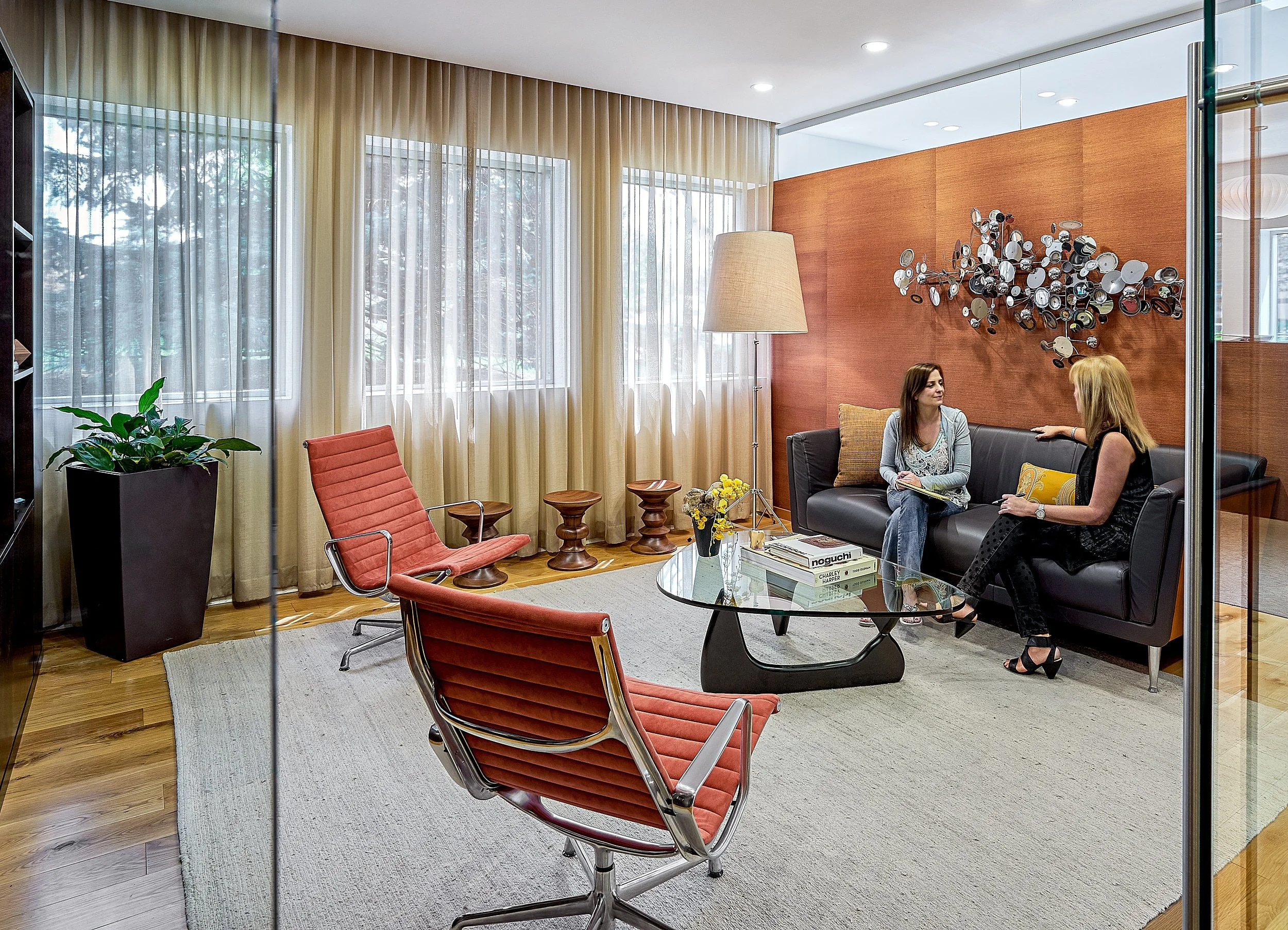 chicago-Interiordesign-commercial-officespace-architectural-office-photography-furniture-install-interior-marcelpage.jpg 22.jpg