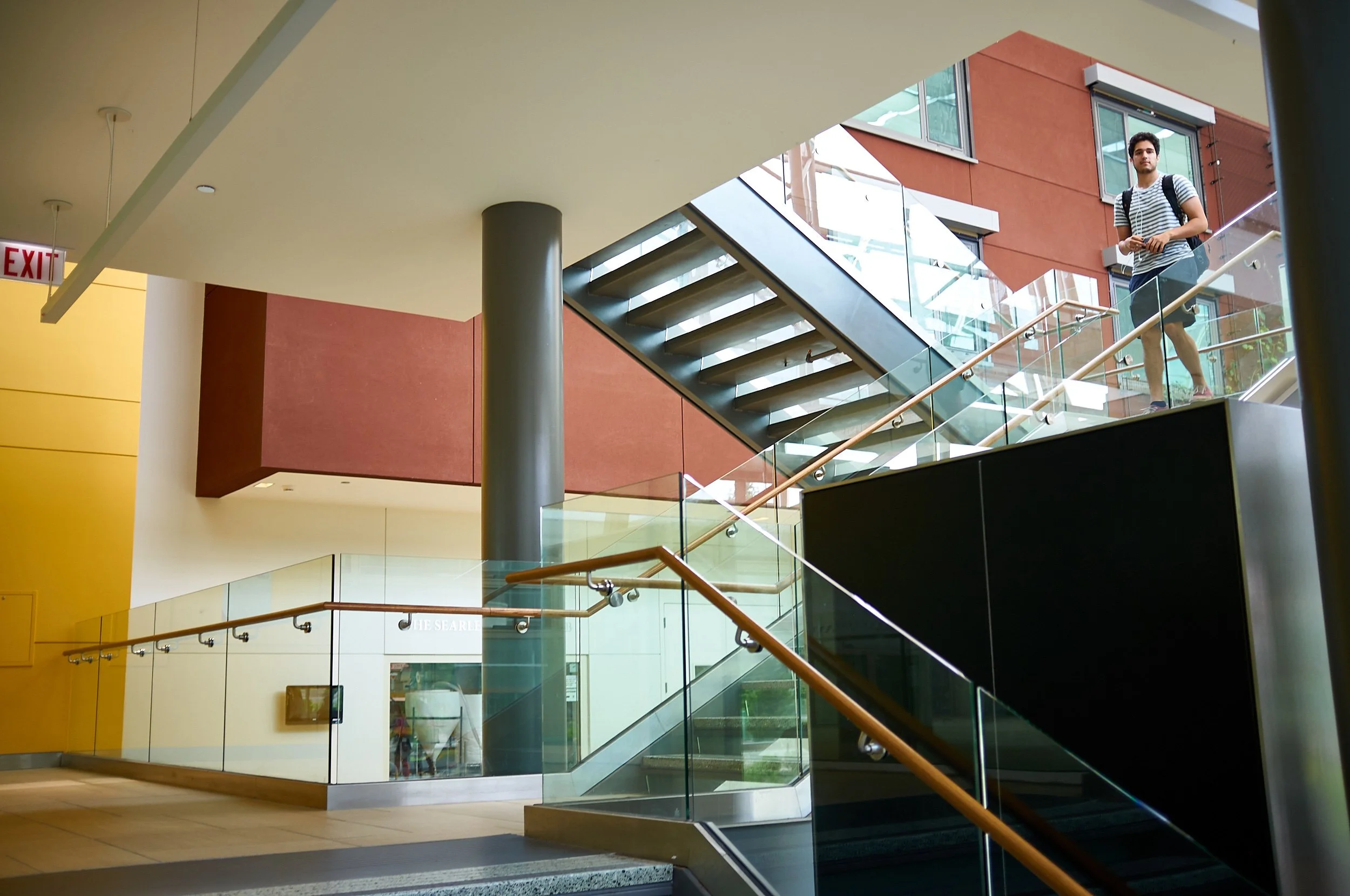 chicago-college-exterior-school-architectural-education-photography-loyola-university-rogerspark-catholic-marcelpage.jpg 14.jpg