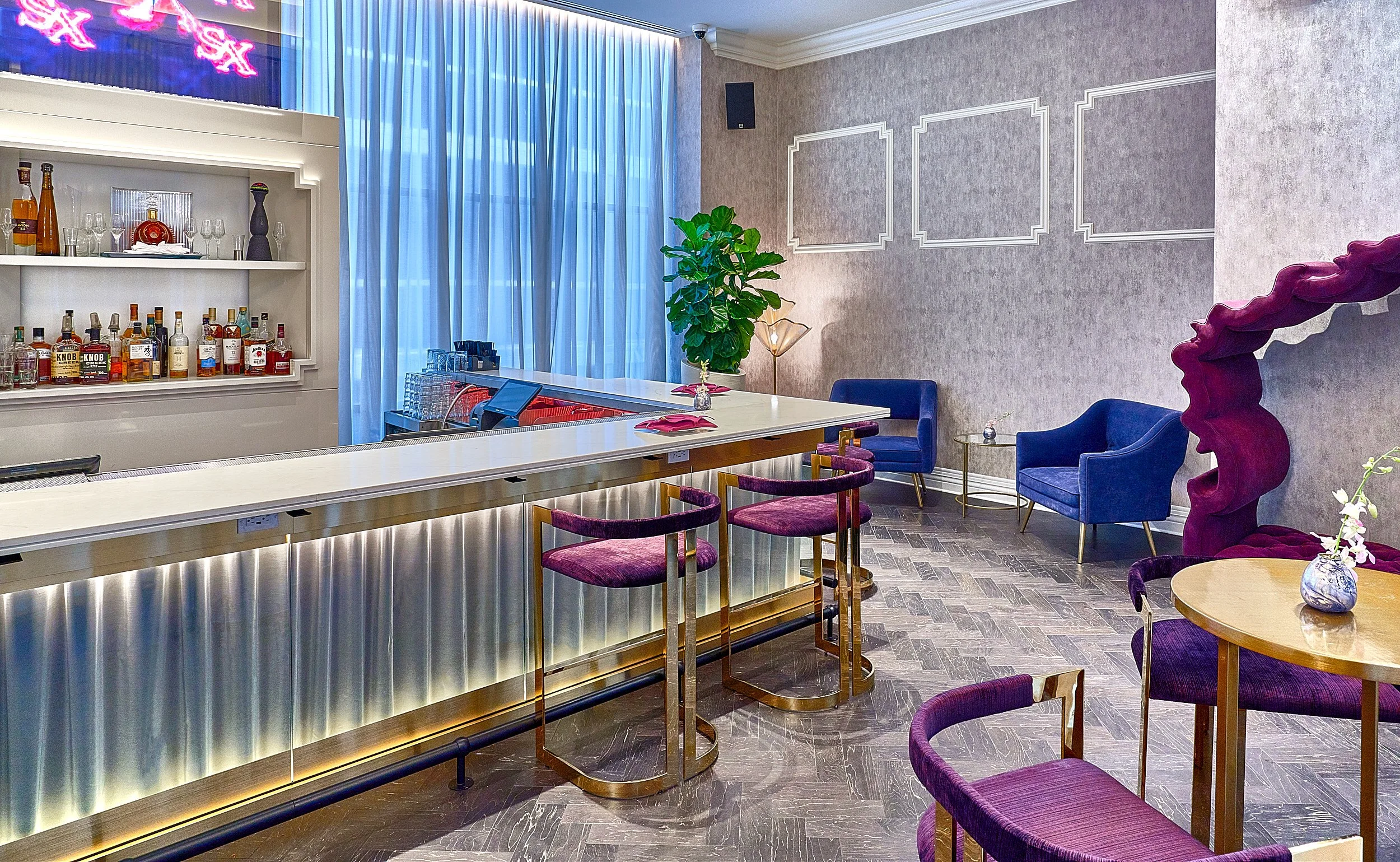 chicago-essex-skybar-hotel-hospitality-interior-interior-architectural-photography-marcel-page 10.jpg