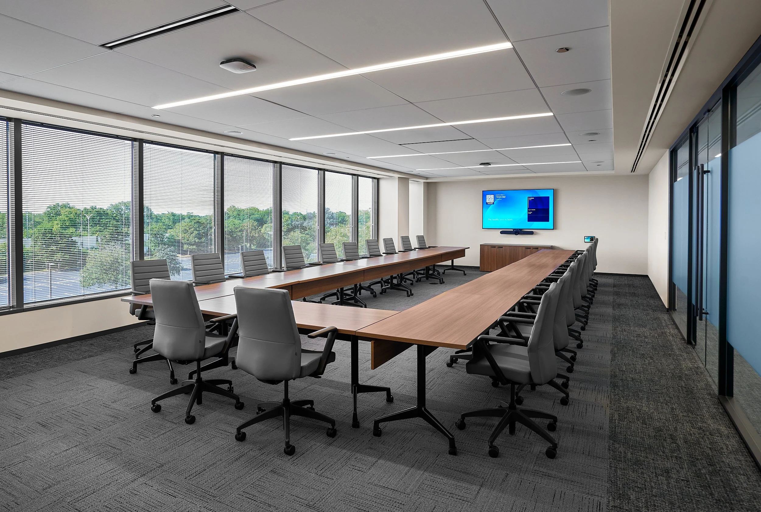 Heathcare-association-exterior-interior-architectural-office-photography-furniture-install-interior-marcelpage.jpg 7.jpg