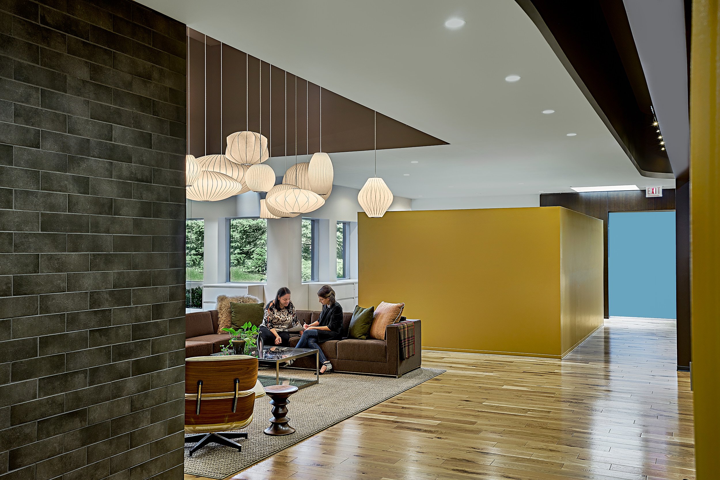 chicago-Interiordesign-commercial-officespace-architectural-office-photography-furniture-install-interior-marcelpage.jpg 8.jpg