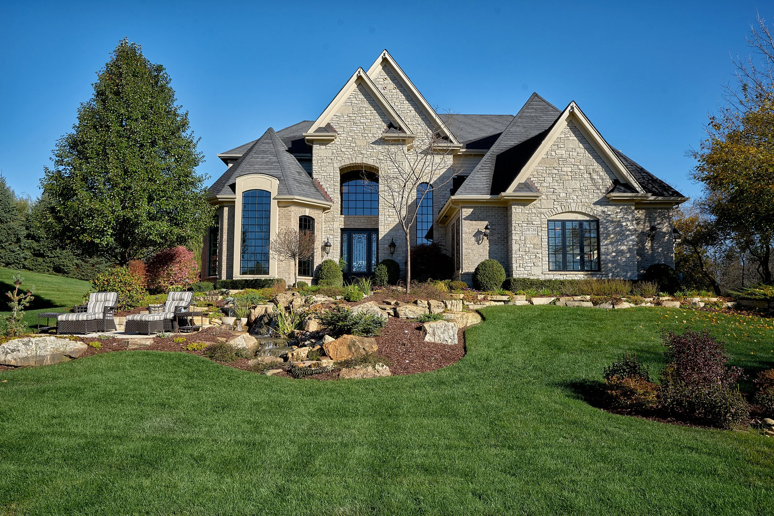 exterior-residental-contractor-builder-suburbs-contractor-interior-chicago-house-home-architectural-photography-marcel-page 3.jpg