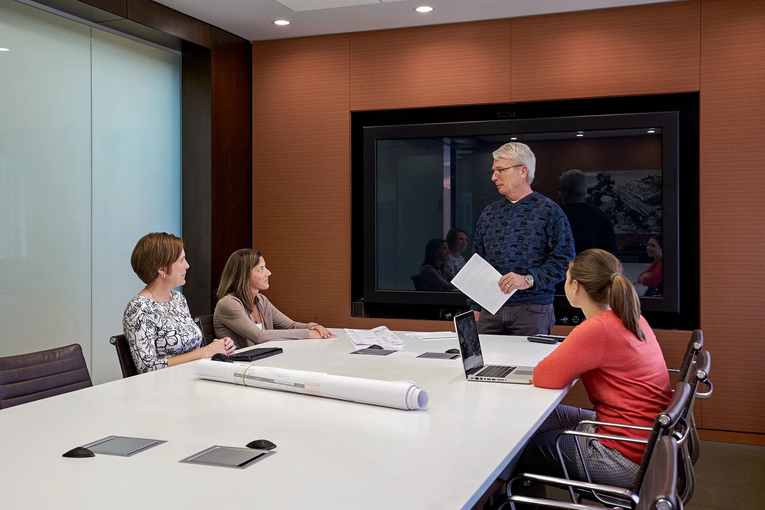 chicago-Interiordesign-commercial-officespace-architectural-office-photography-furniture-install-interior-marcelpage.jpg 10.jpg