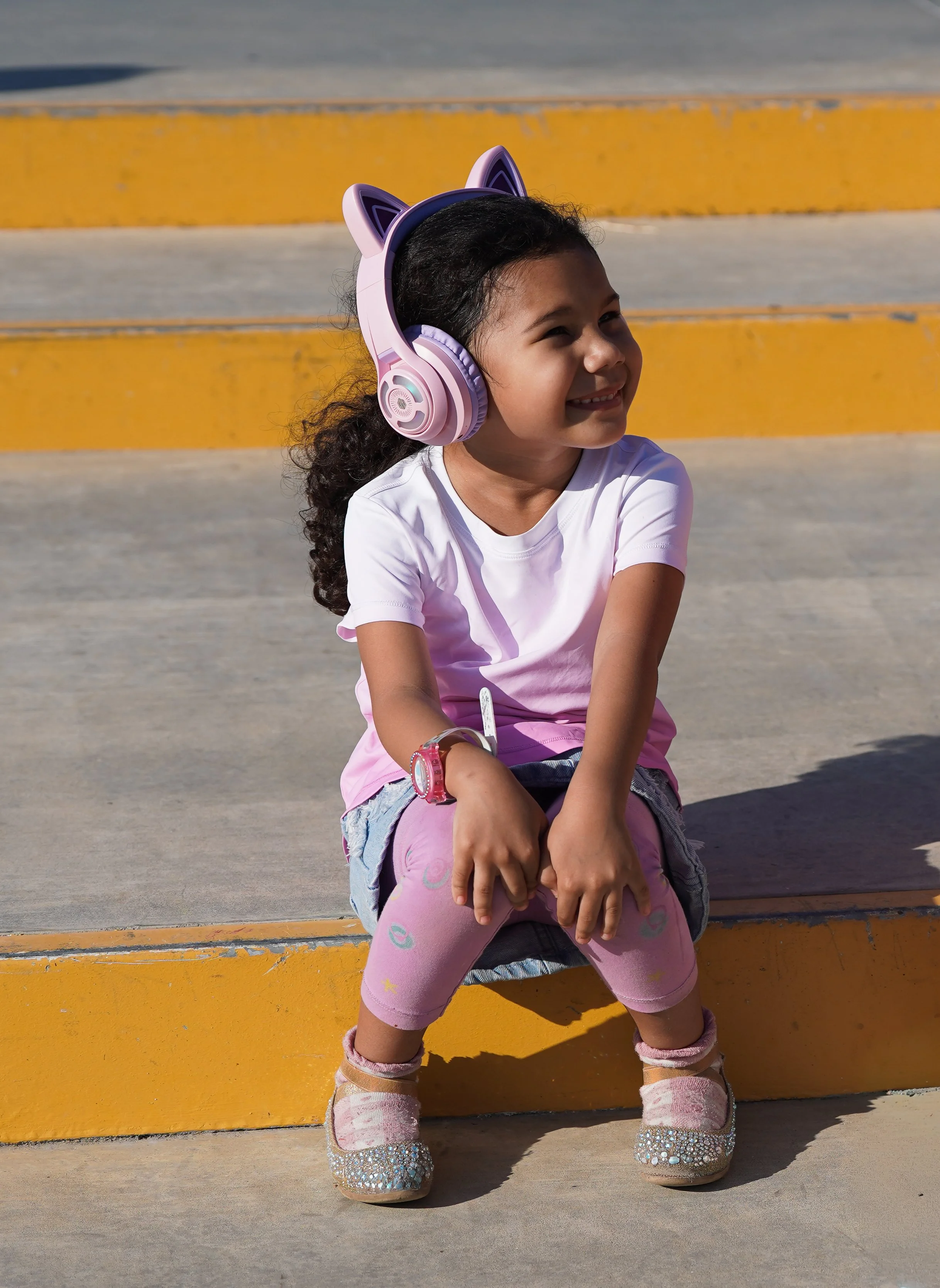 8 Benefits of Modeling for Kids That Have Nothing to Do With Being in Front of a Camera