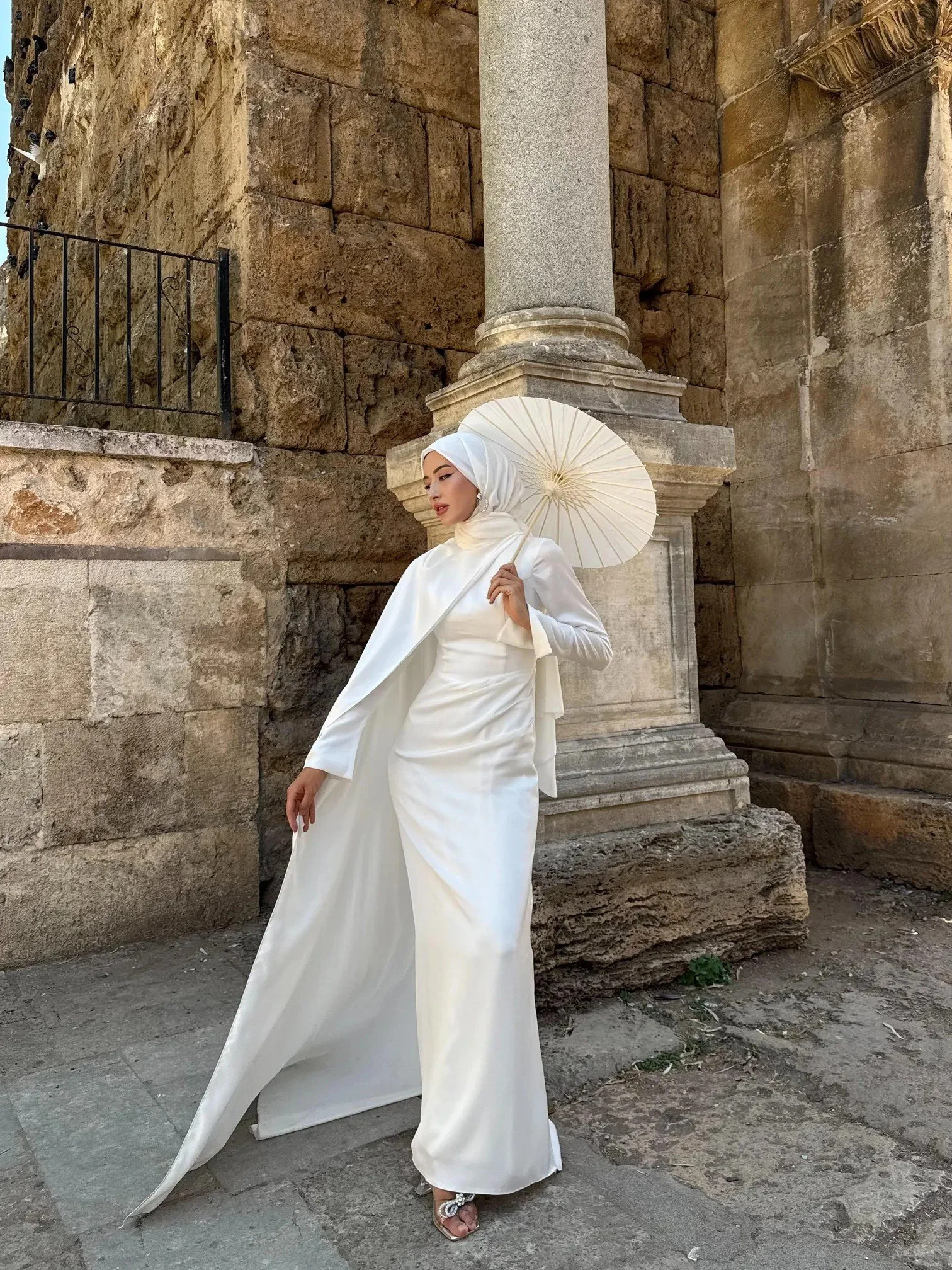 Custom made modest fashion brands - bespoke dresses and clothing made to order designs