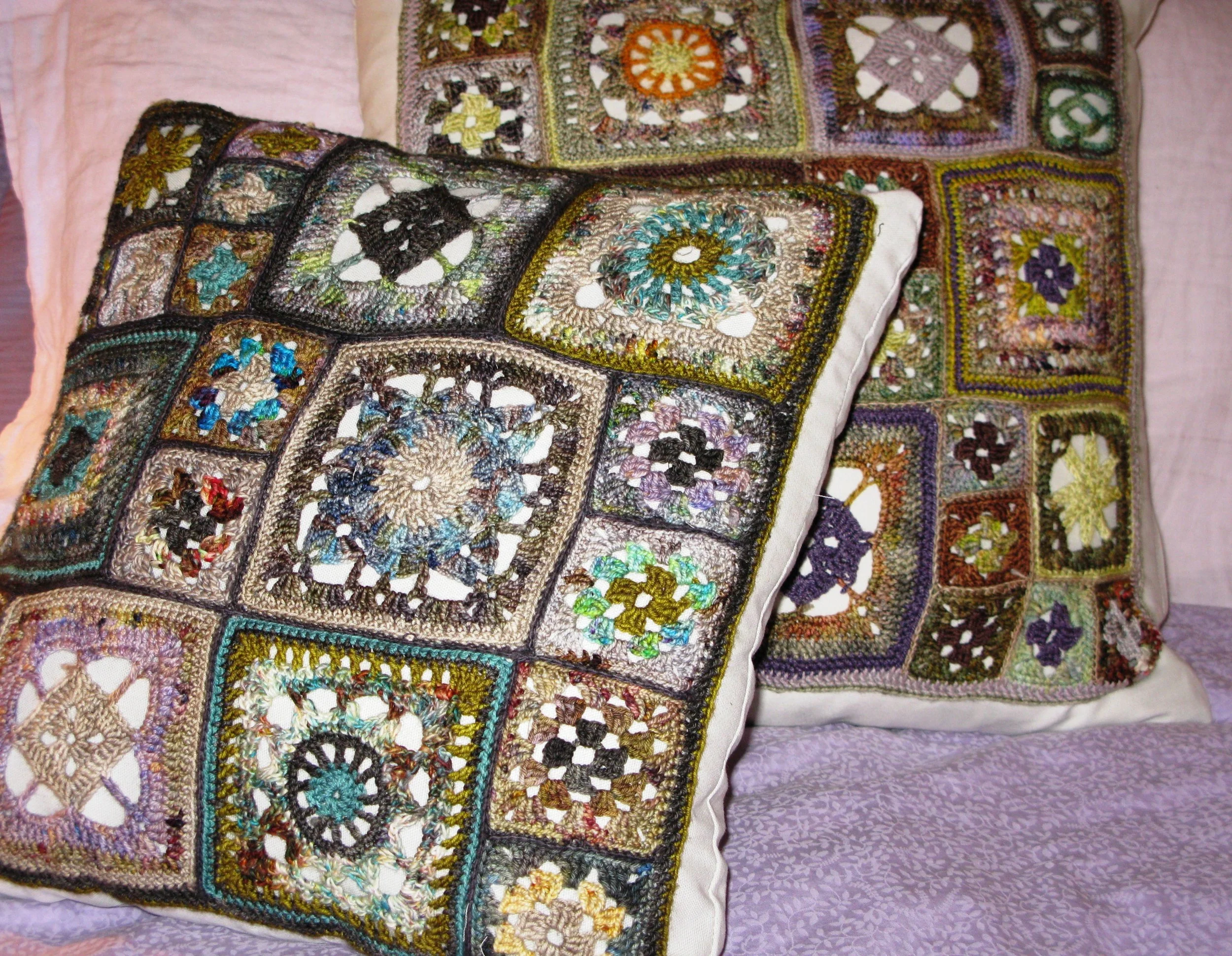 NeutralPillows02.07.14 004.jpg