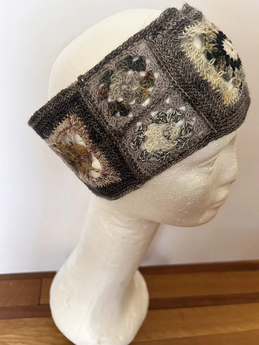 Gray Lace Multi-Granny Square Headband.jpeg
