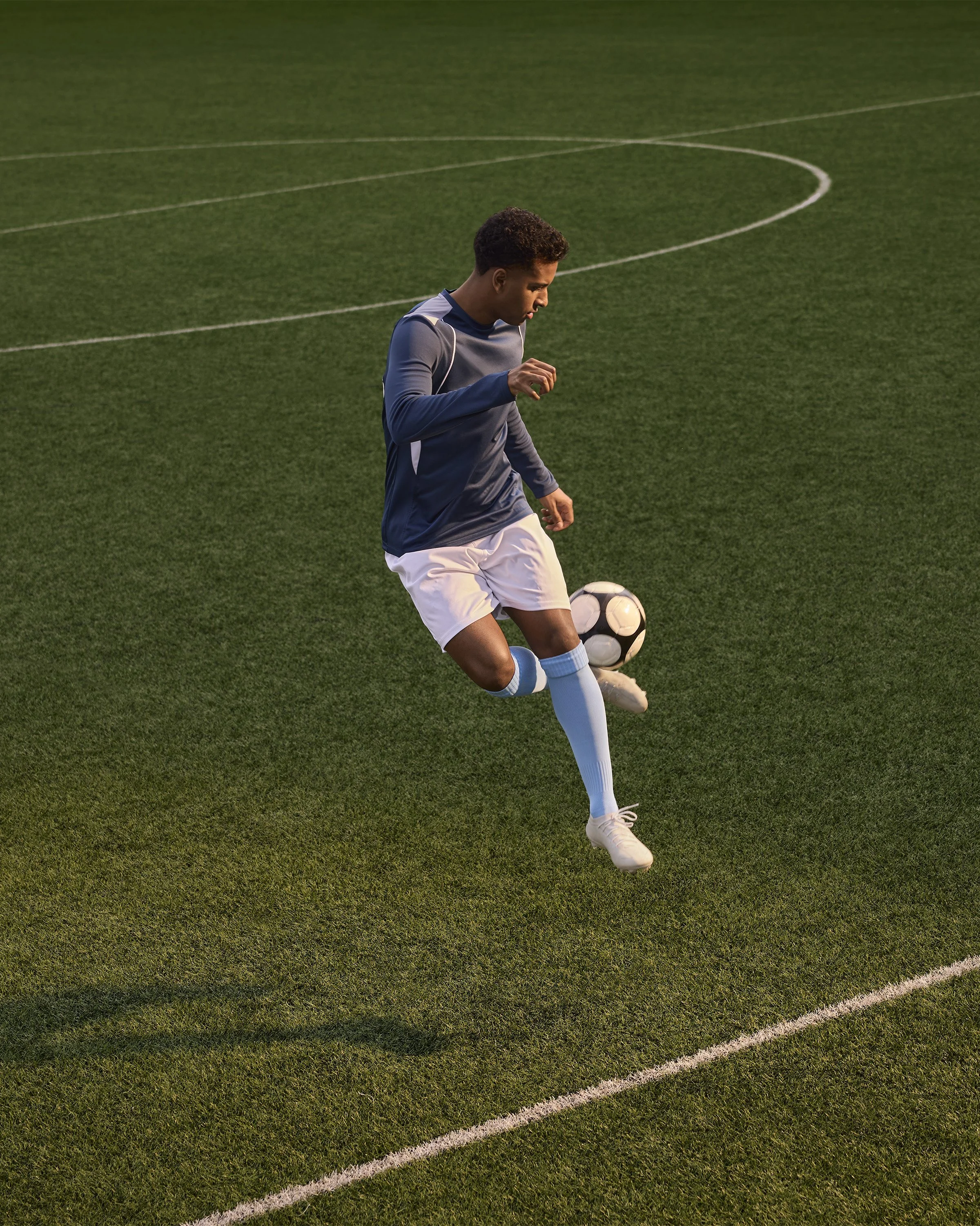 RODRYGO_POWERADE_PERFORMANCE_8518_r5 copy 2.jpg