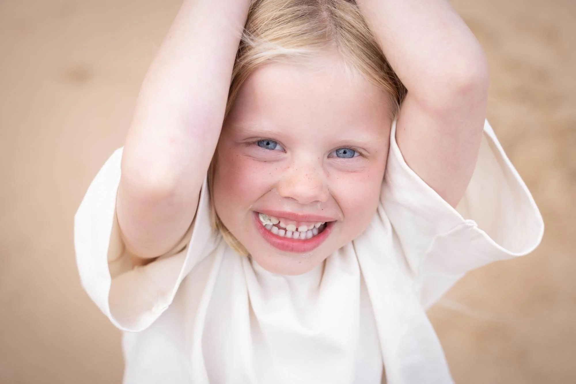 Child portrait during family photoshoot in Sintra.