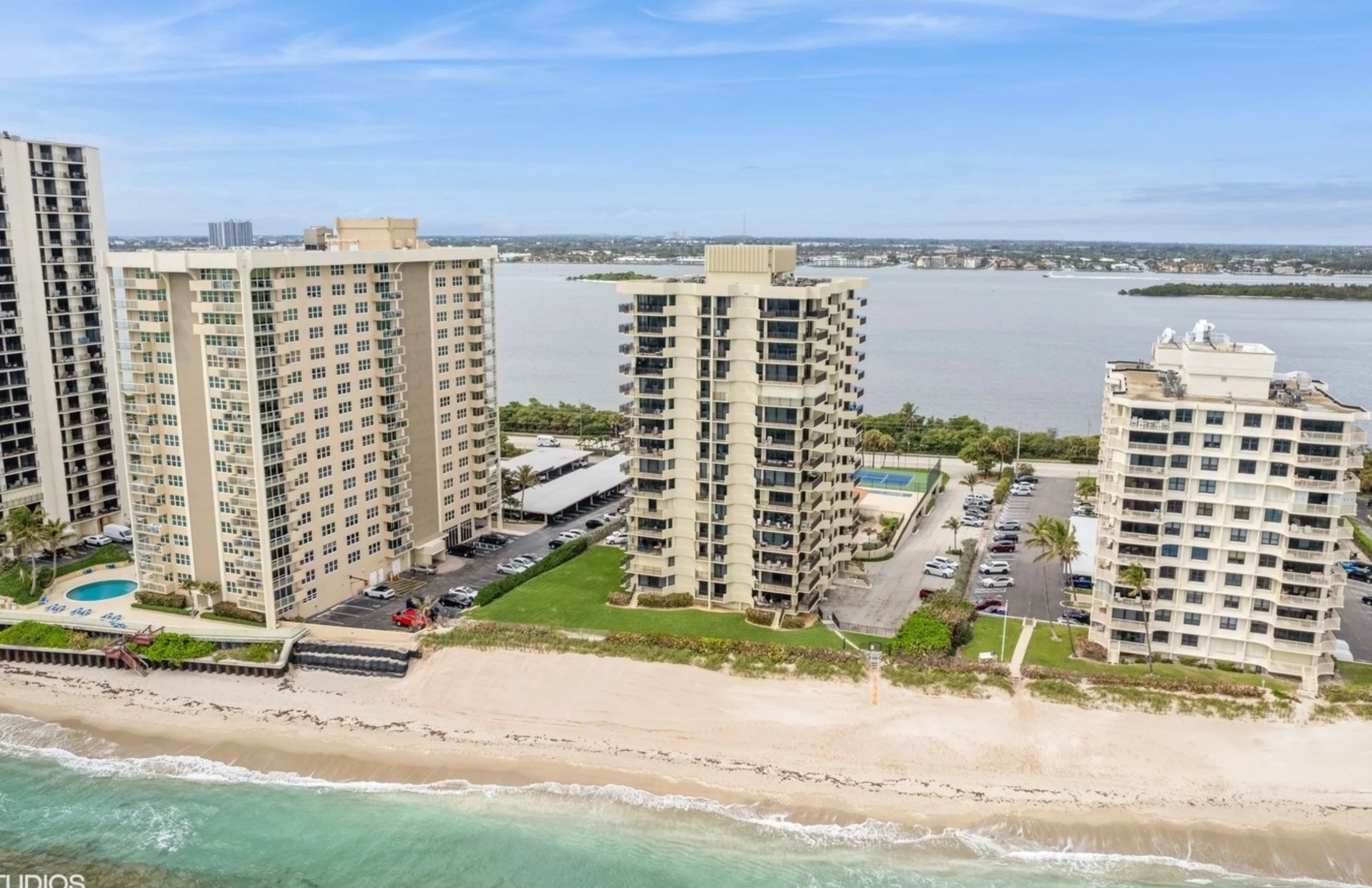 5460 N Ocean Dr 1D Singer Island NY 33404