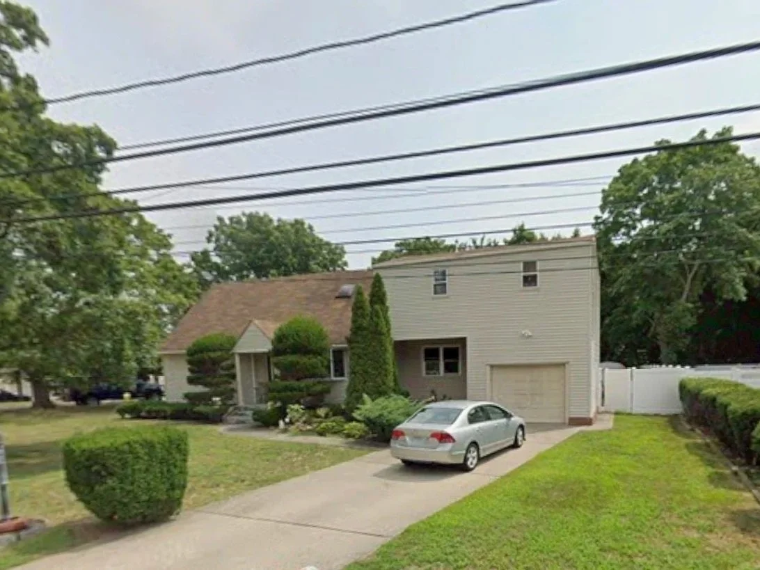 1 Reizen Ave Centereach NY 11720