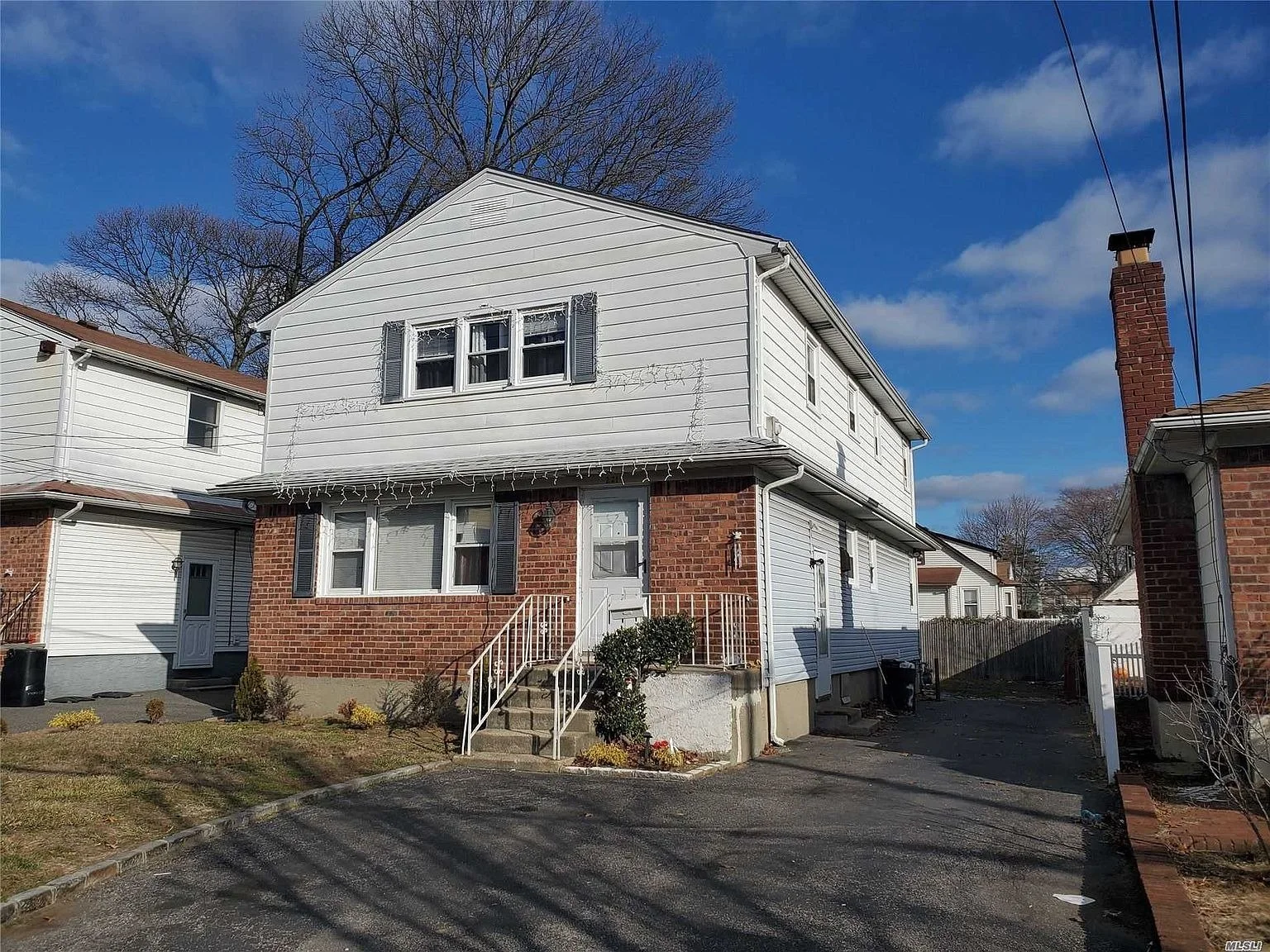 221 Mineola Blvd Valley Stream NY 11580