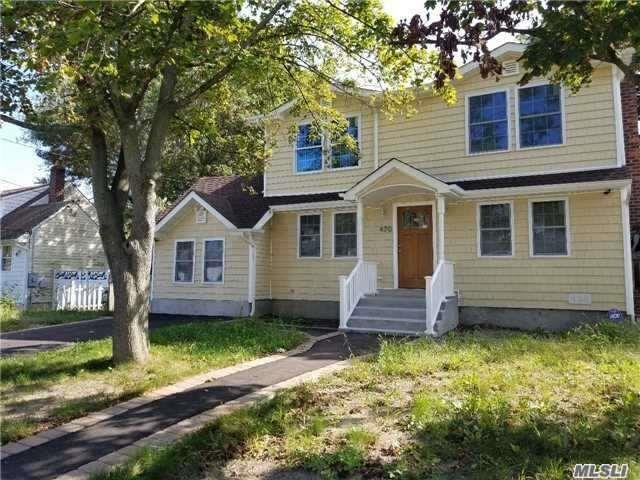 470 Ackerman St Central Islip NY 11722