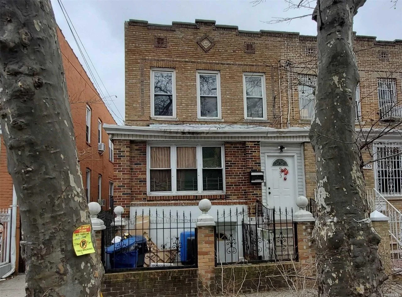 953 Dumont Ave Brooklyn NY 11207