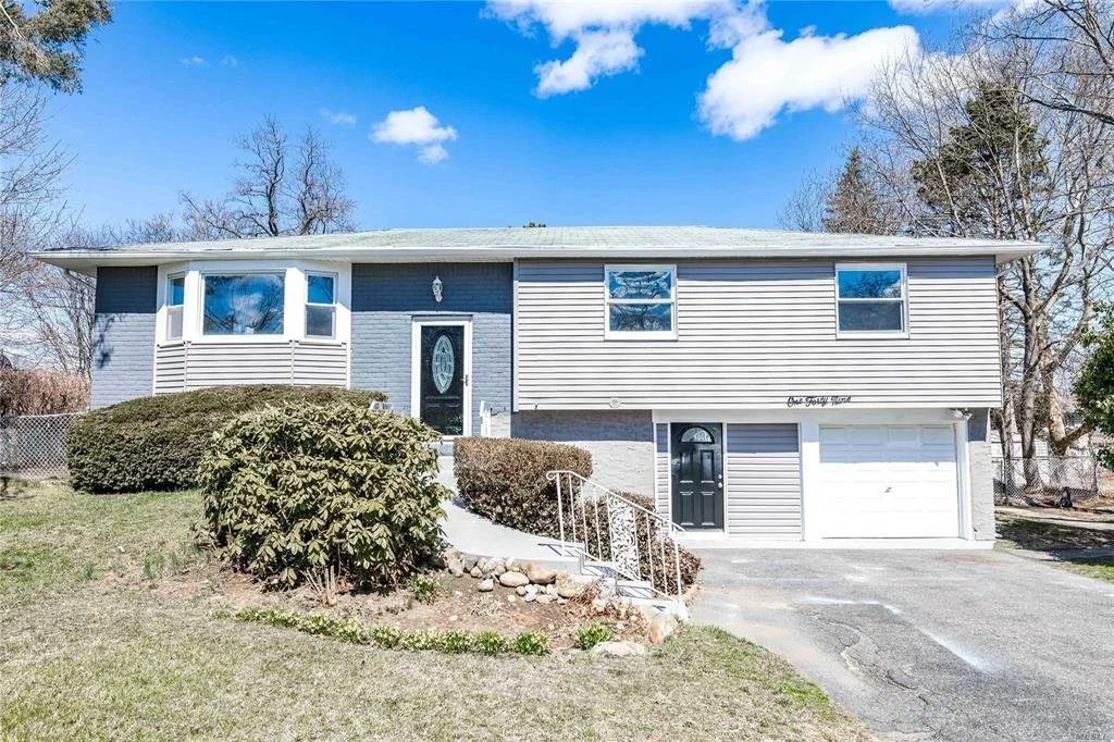 149 New Highway Commack NY 11725