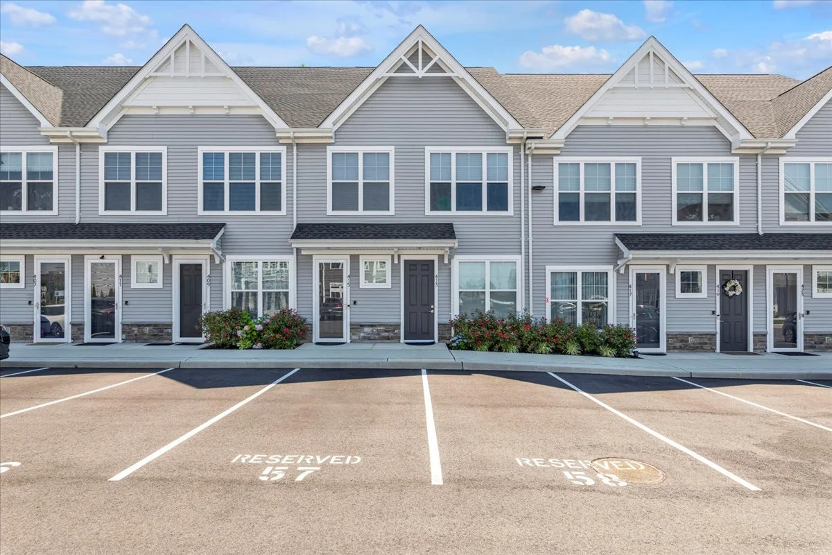 331 Emanuel Way East Meadow NY 11554