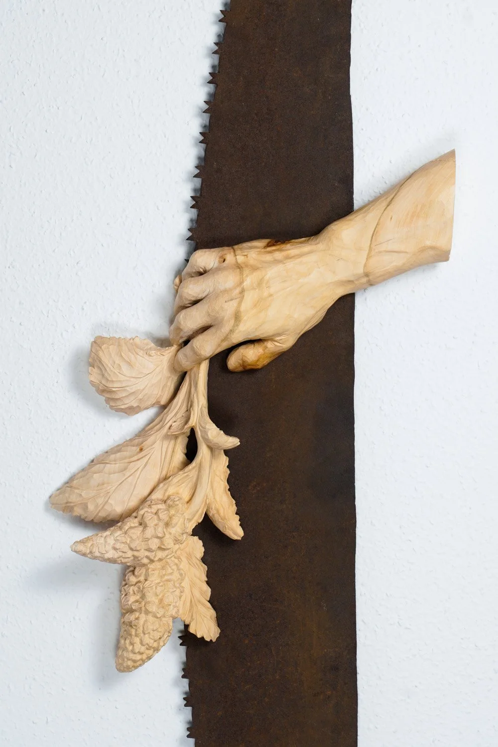 Hybrid #1, 2025. Wood and objet trouvé — 131x59x8cm