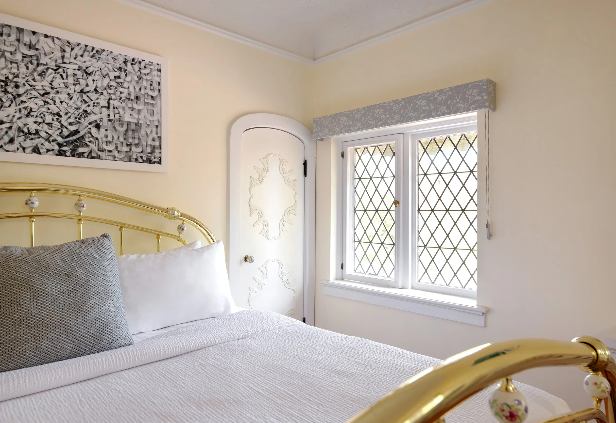 LAKEHOUSE_HERITAGESUITE-10.jpg