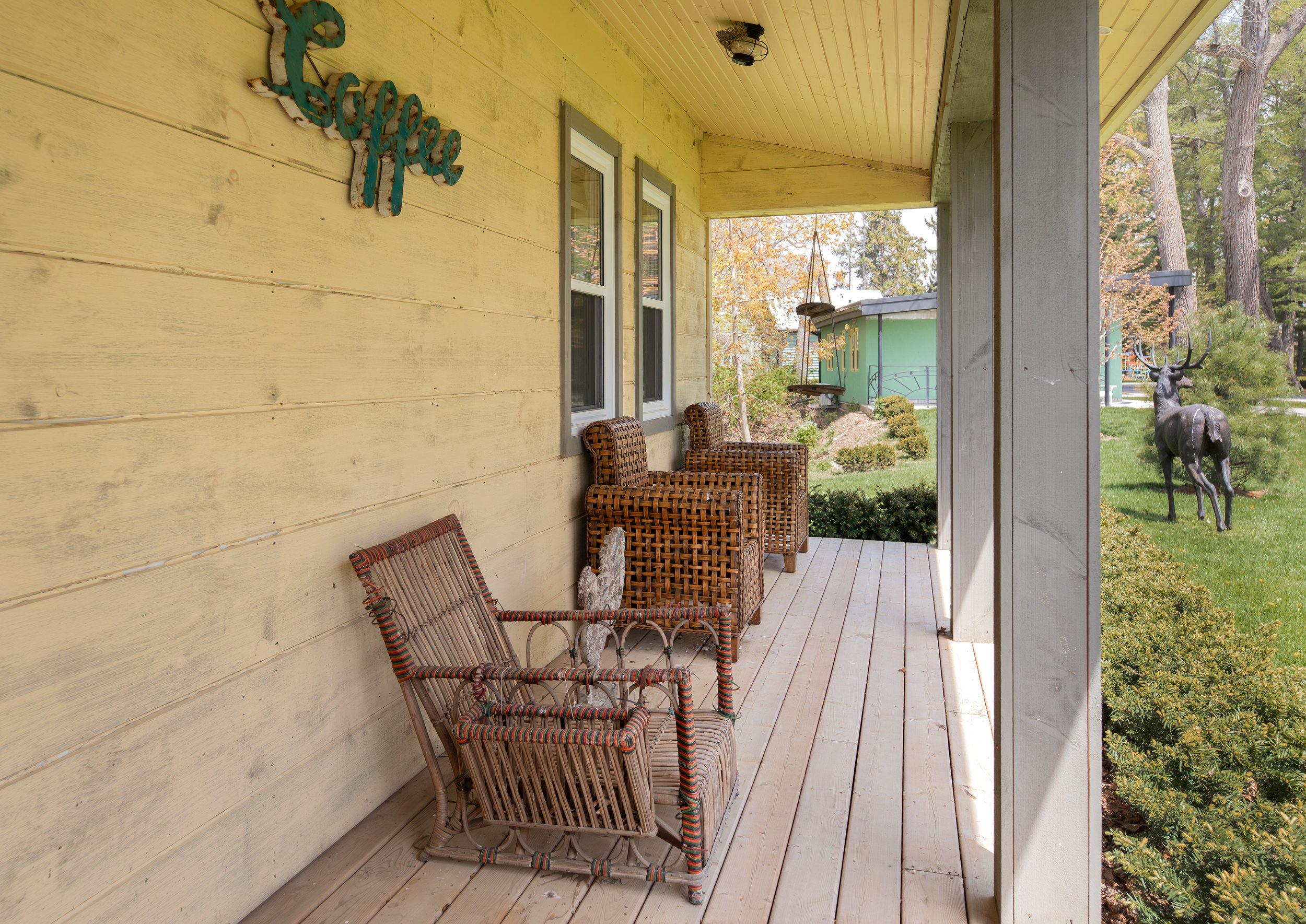 LAKEHOUSE_HOMESTEAD-4.jpg