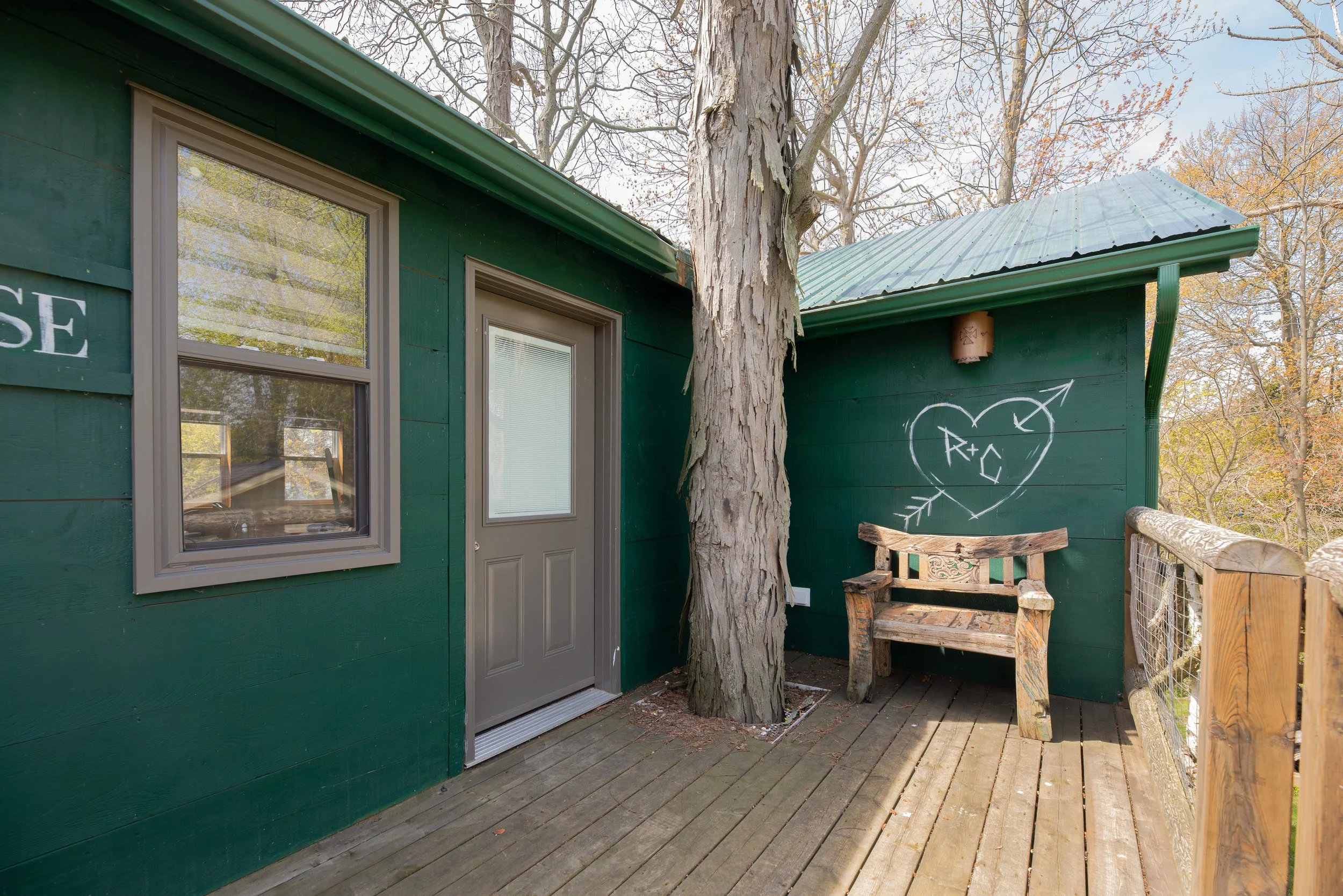 LAKEHOUSE_TREETOPLOOKOUT-33.jpg