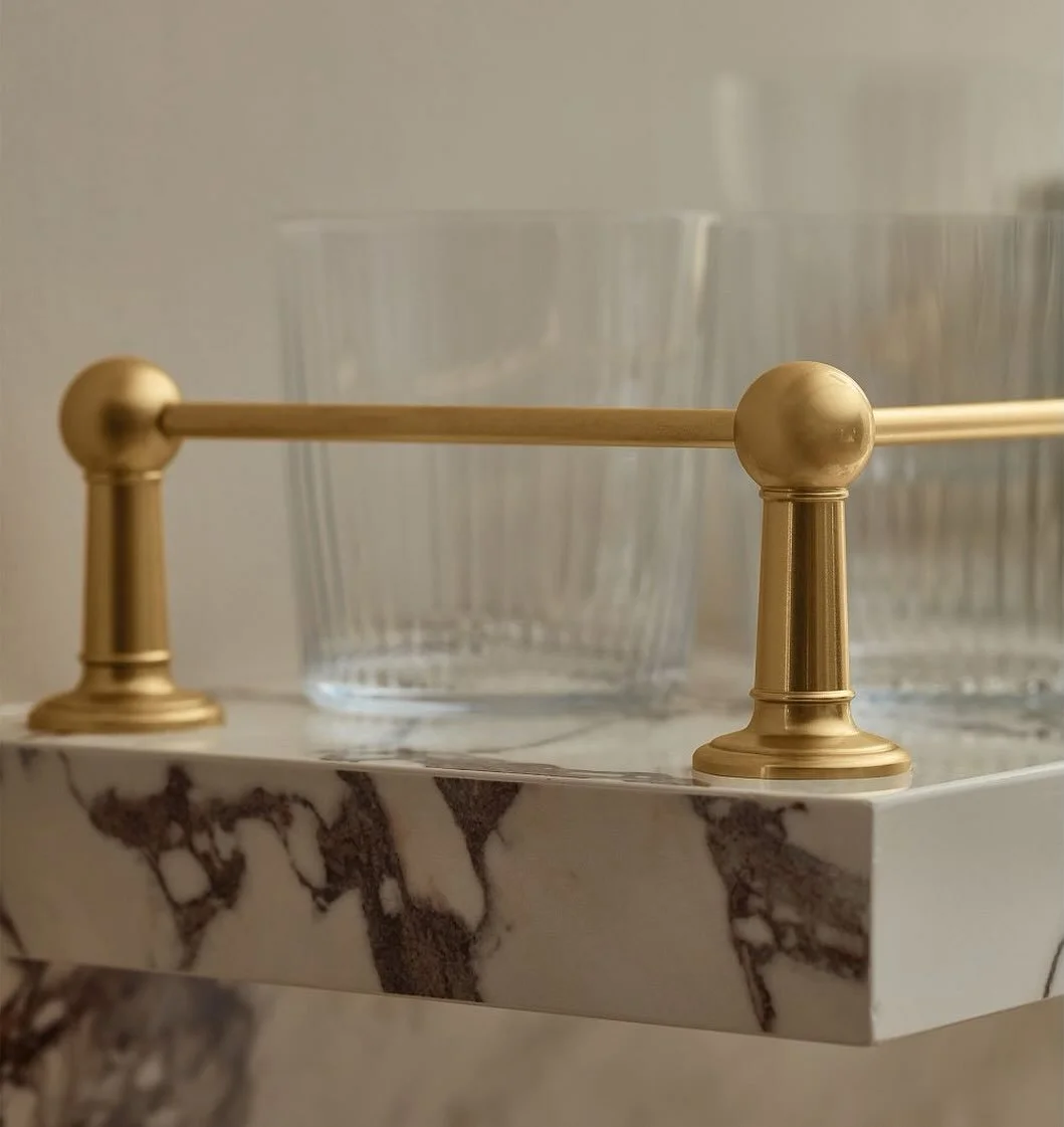 Simple. Intentional. Timeless.

It&rsquo;s the little details like this that elevate a space from pretty, to unforgettable.

#BrassAccents #MarbleDesign #LuxuryInteriors #OrganicModern 
#marble