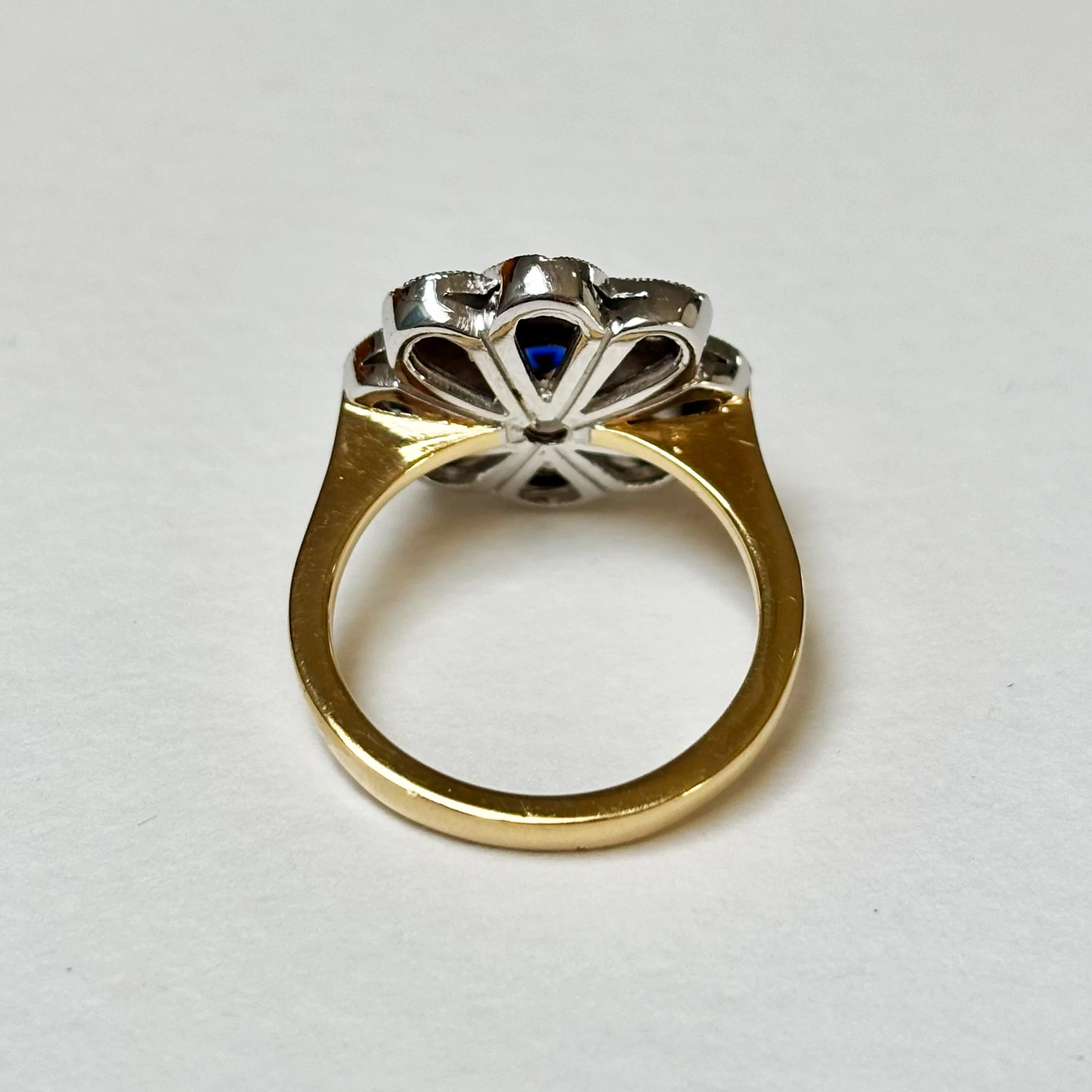 CRA006_sapphire cluster_4.jpg