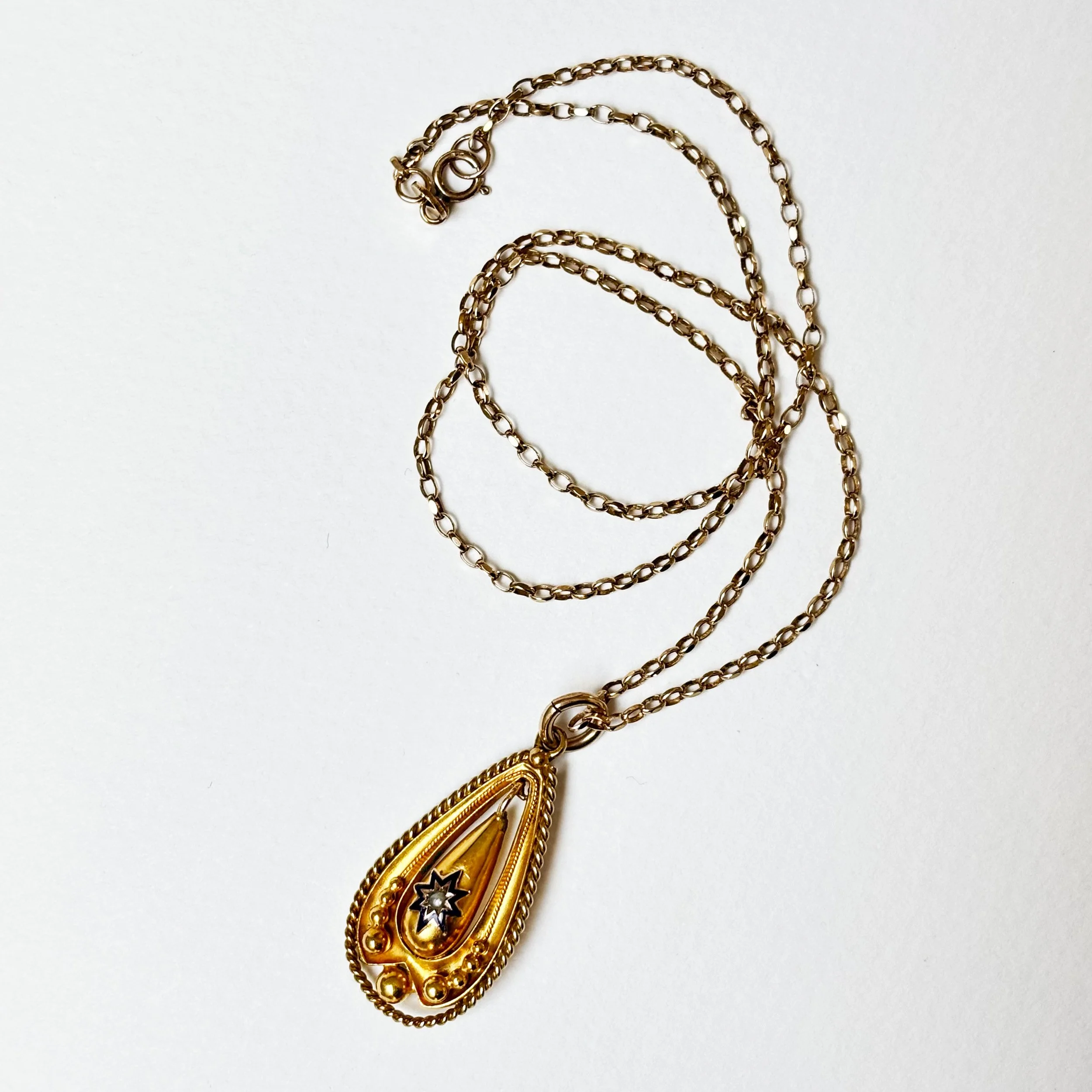 CRA012_starburst pendant_4.jpg