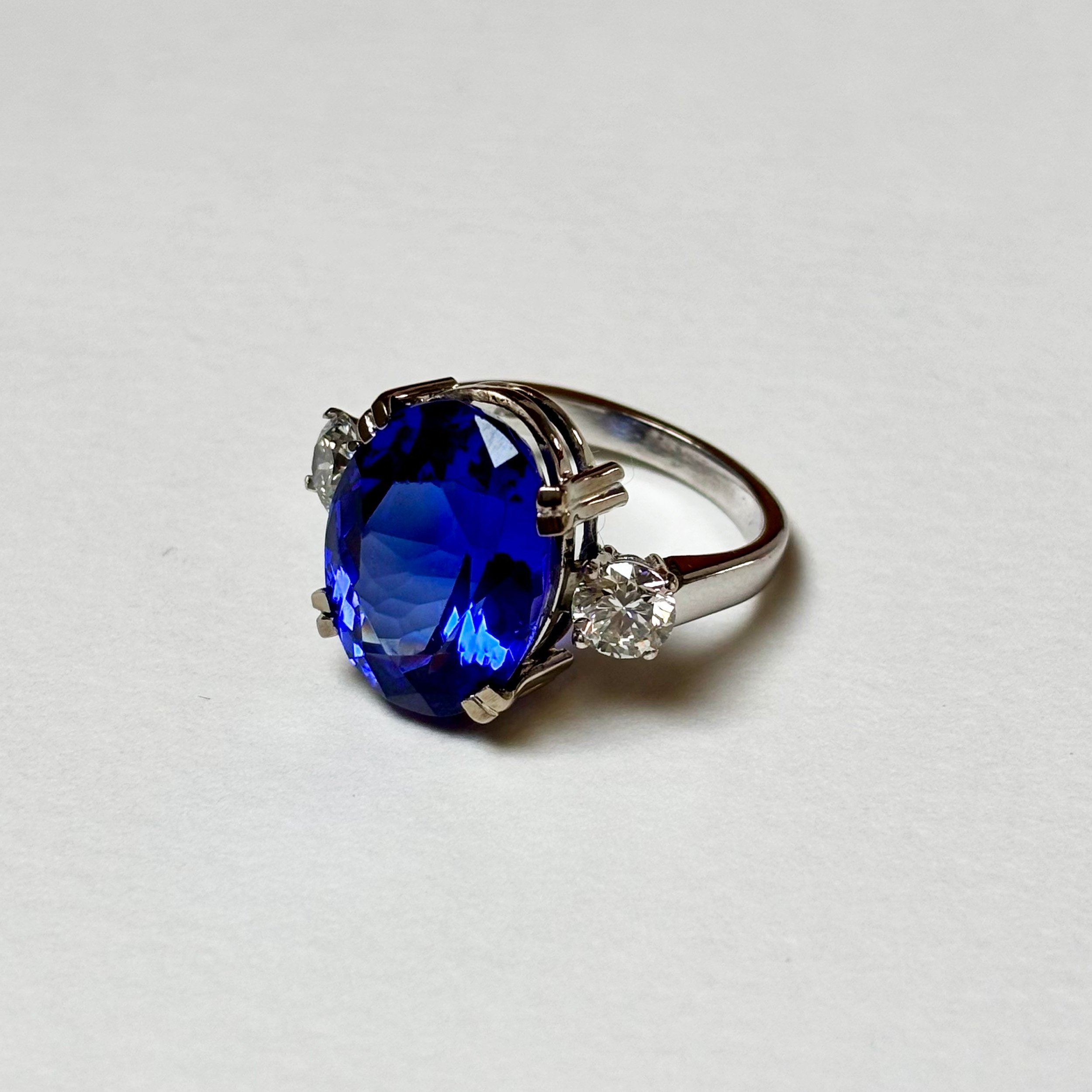 CRA002_tanzanite diamond_7.jpg