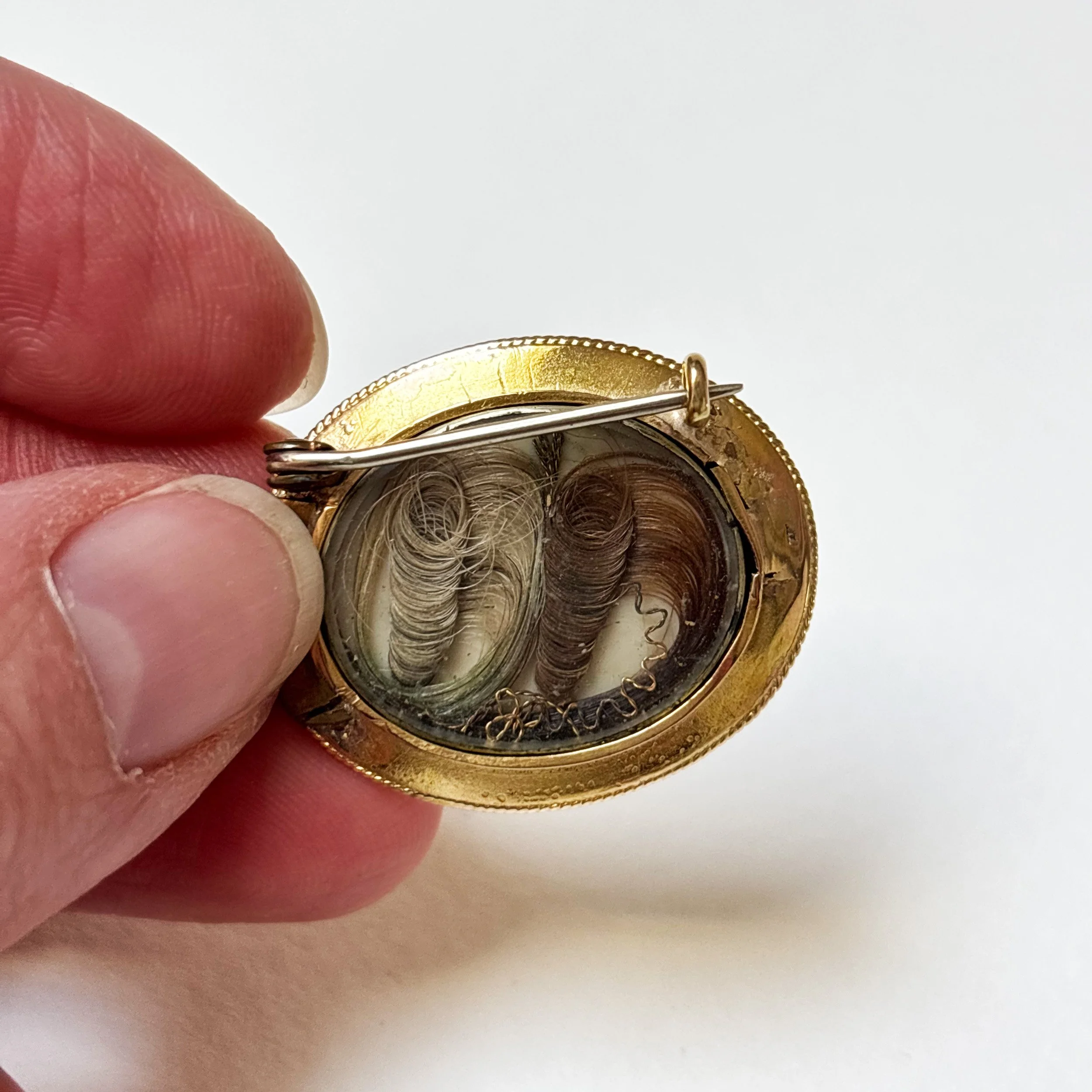 CRA020_mourning brooch_7.jpg