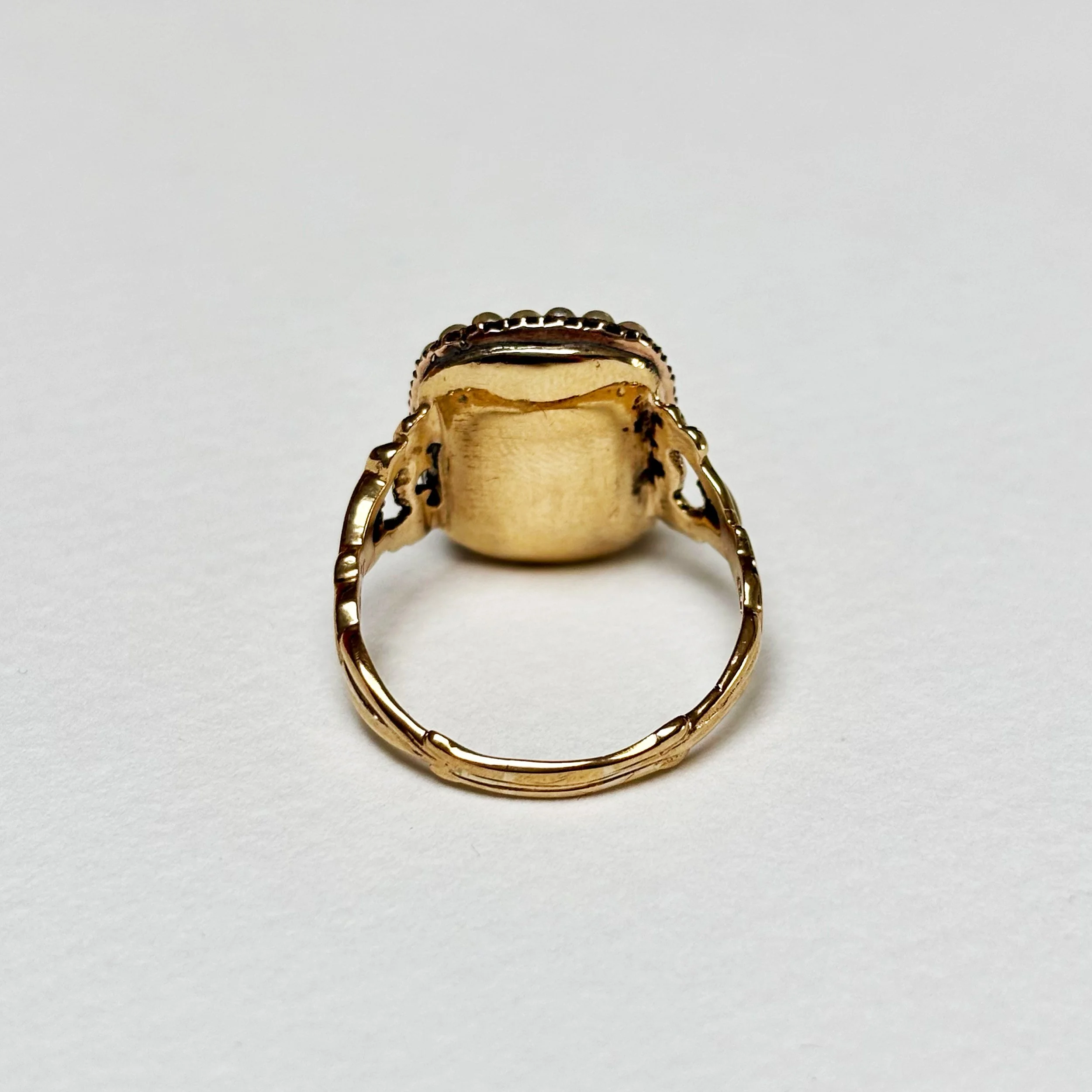 CRA009_garnet pearl_4.jpg