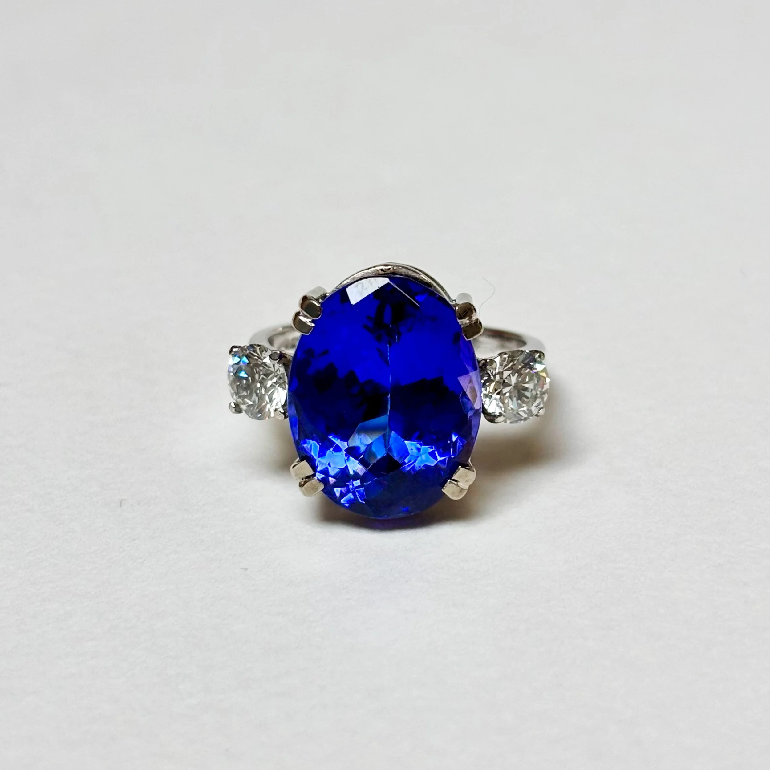 CRA002_tanzanite diamond_9.jpg