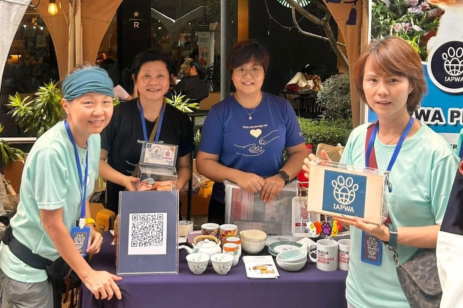 Volunteer fundraiser