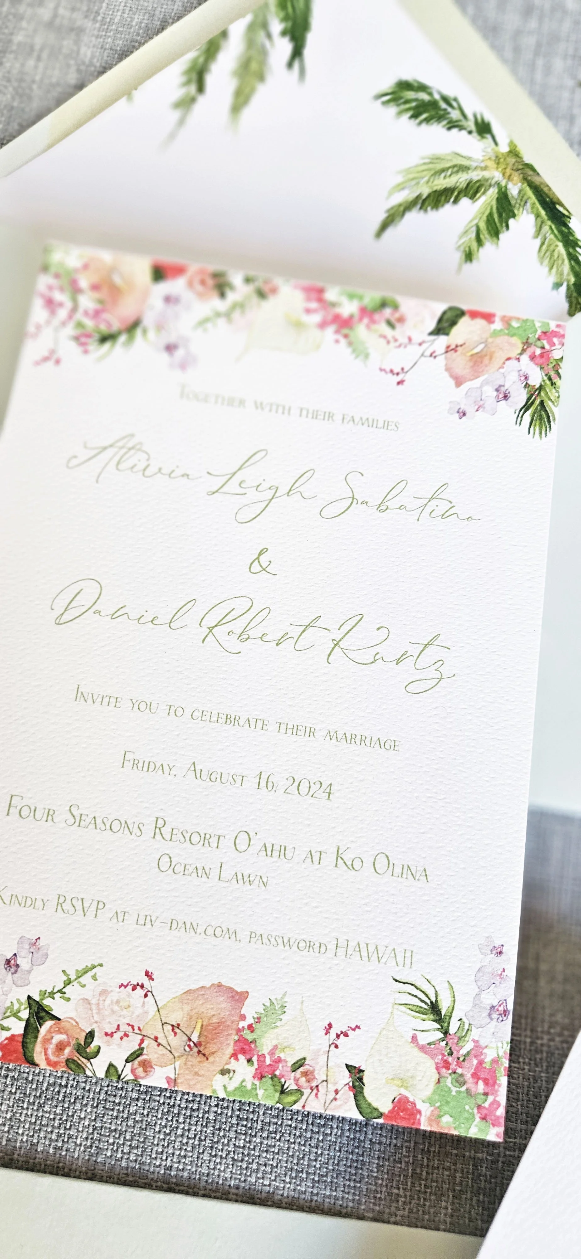 Customized Oahu Ko Olina wedding invitations by Tying the Knots 7