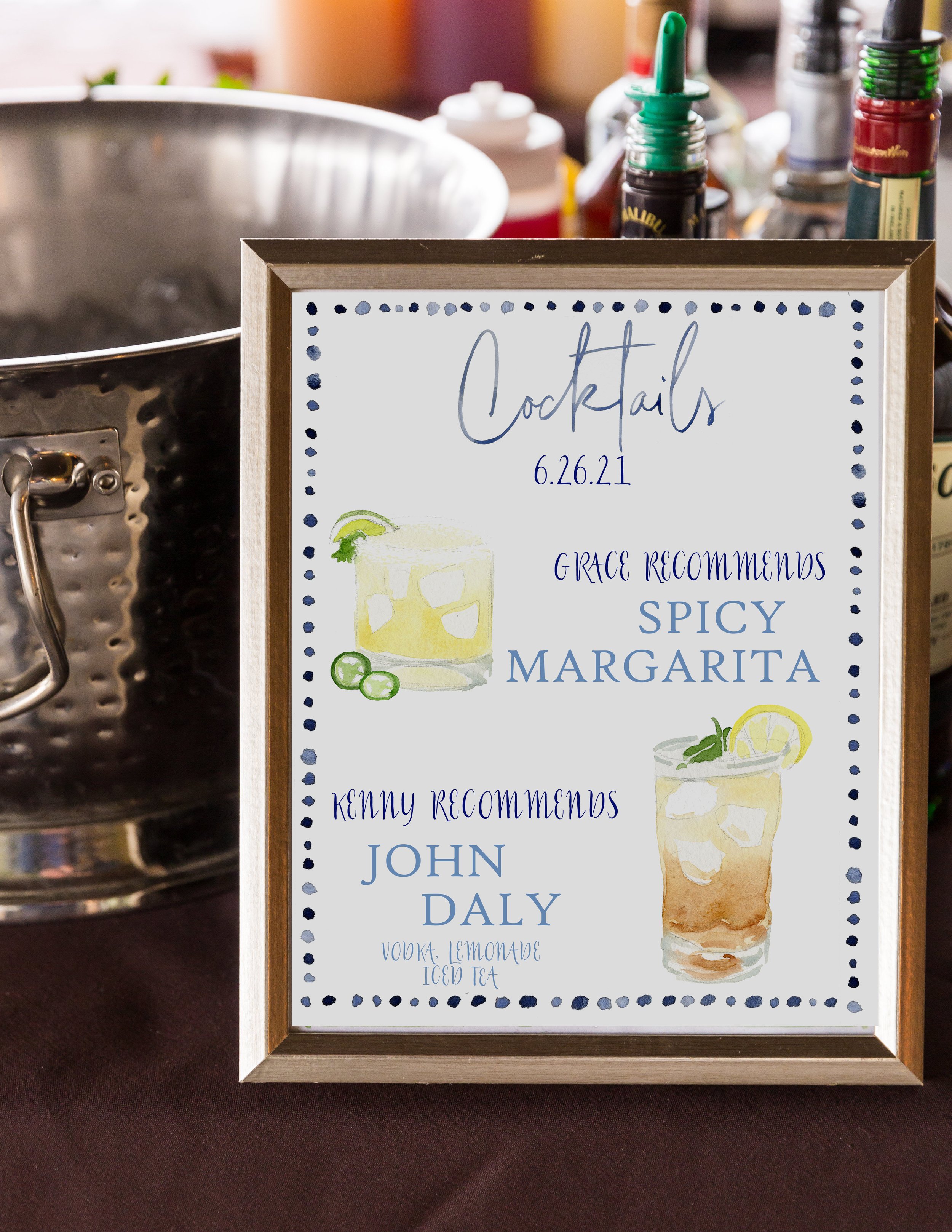 LAYOUT 5: Sign Title, Drink Image 1 left, Drink Title right, Drink Image 2 right, Drink Title left