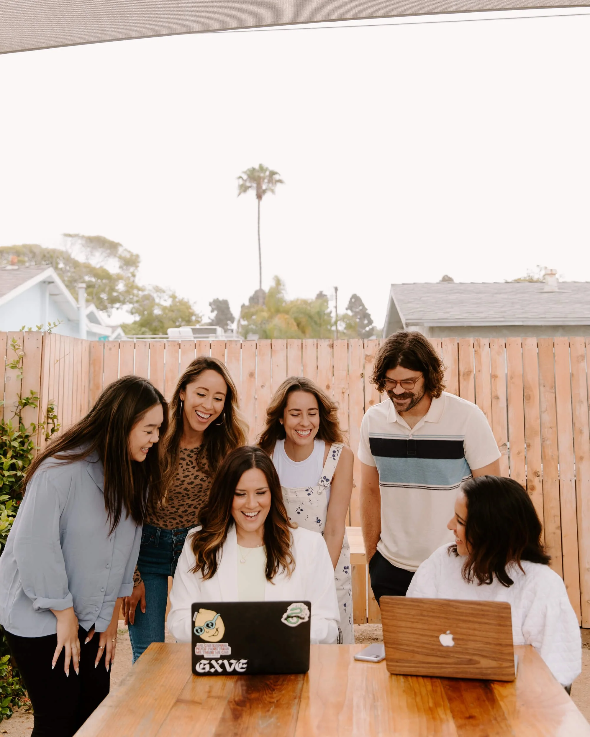 Creative team training and advisory for marketing.