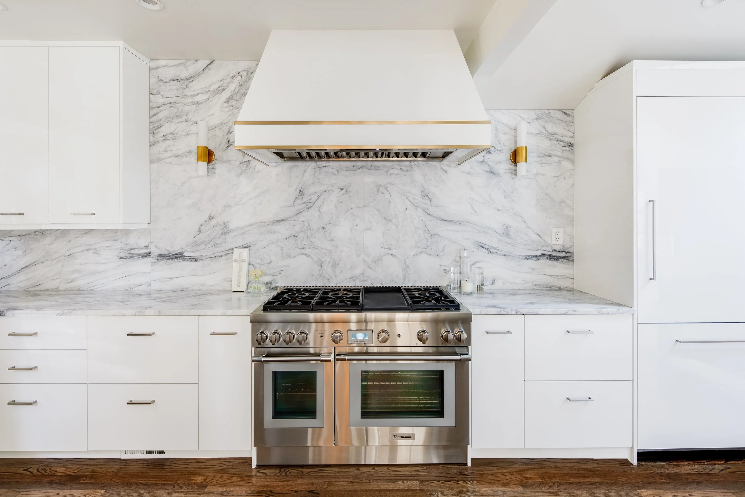 1331 W Wesley Rd_3.jpg