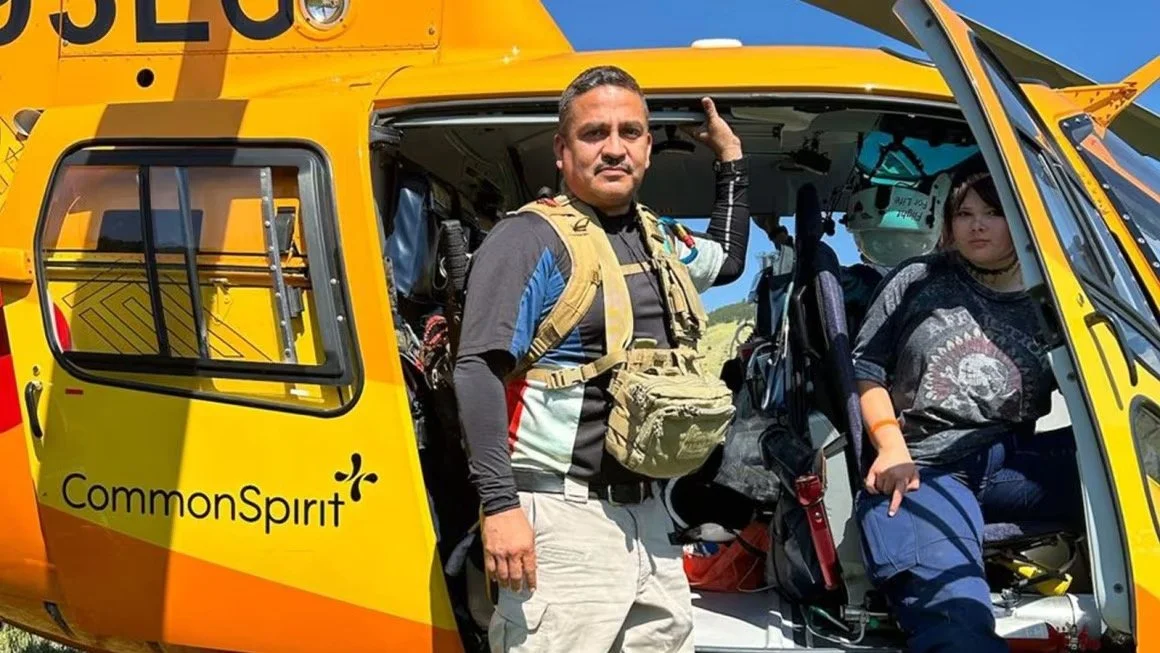 A Latino volunteer cut his vacation to track down the missing in Texas and help families who don't speak English