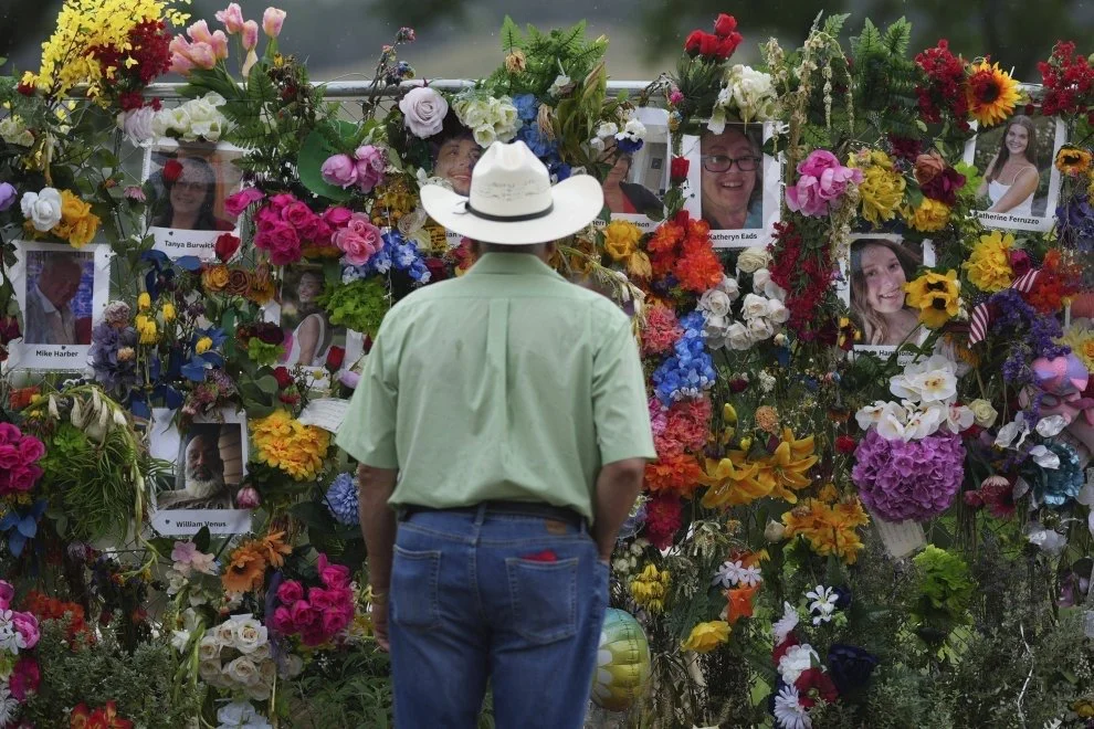 Alfonso Solis, the Hispanic man who became emblematic of the volunteers in Kerr: ‘It’s one thing to see this on TV, it’s another thing to be here’