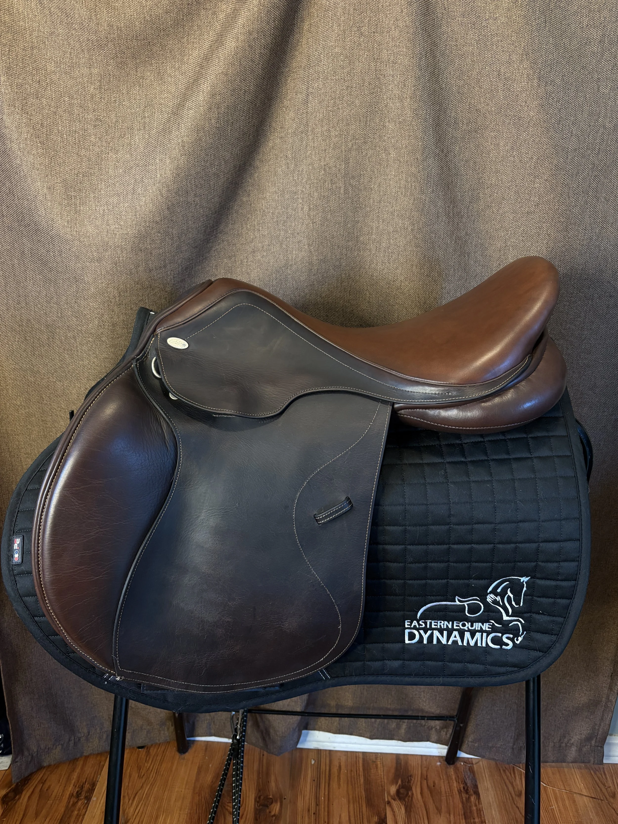 Santa Cruz Genisis Jump