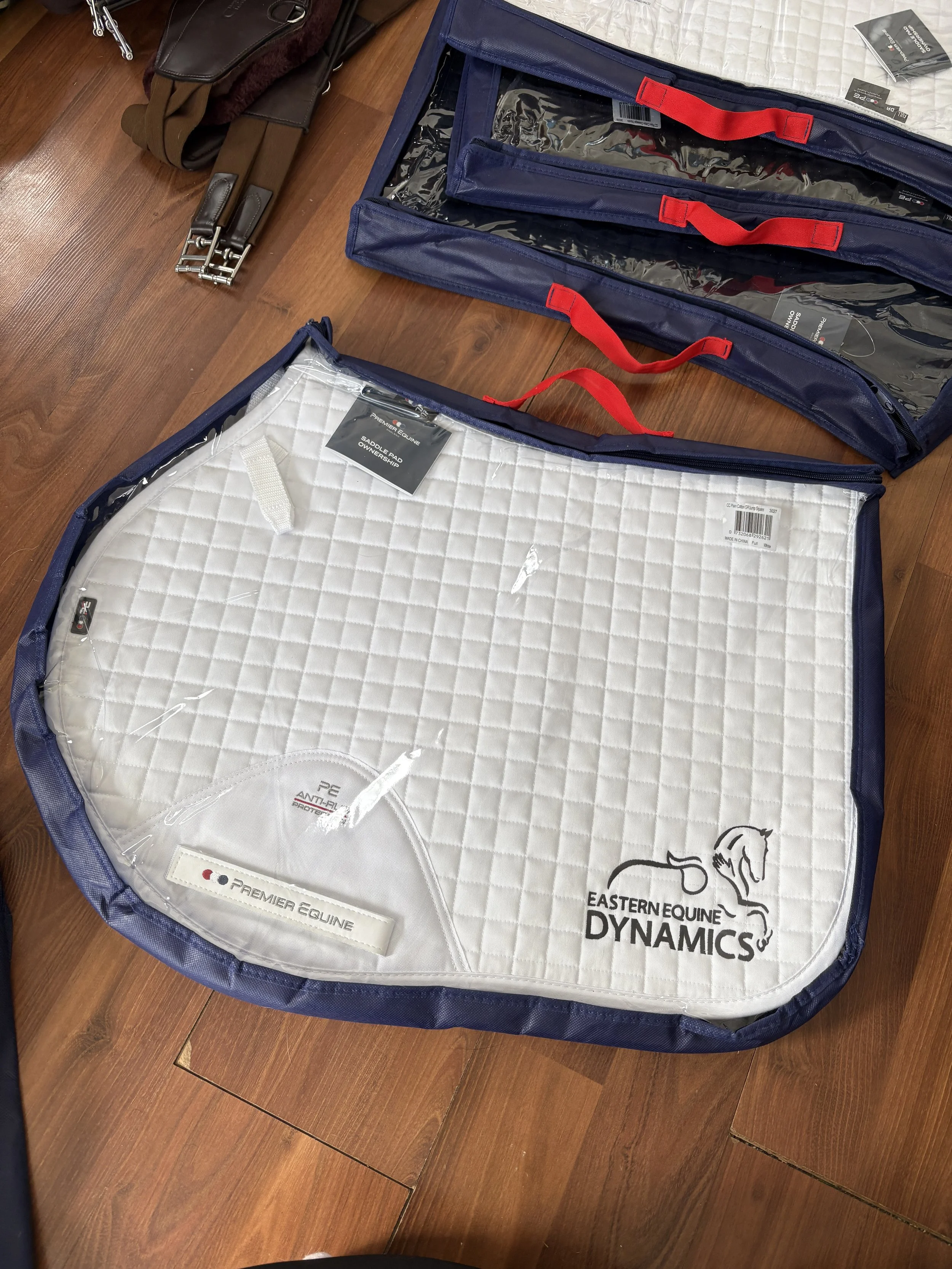 PE cotton GP/Jump sqaure EED embroidered pad -White, FULL