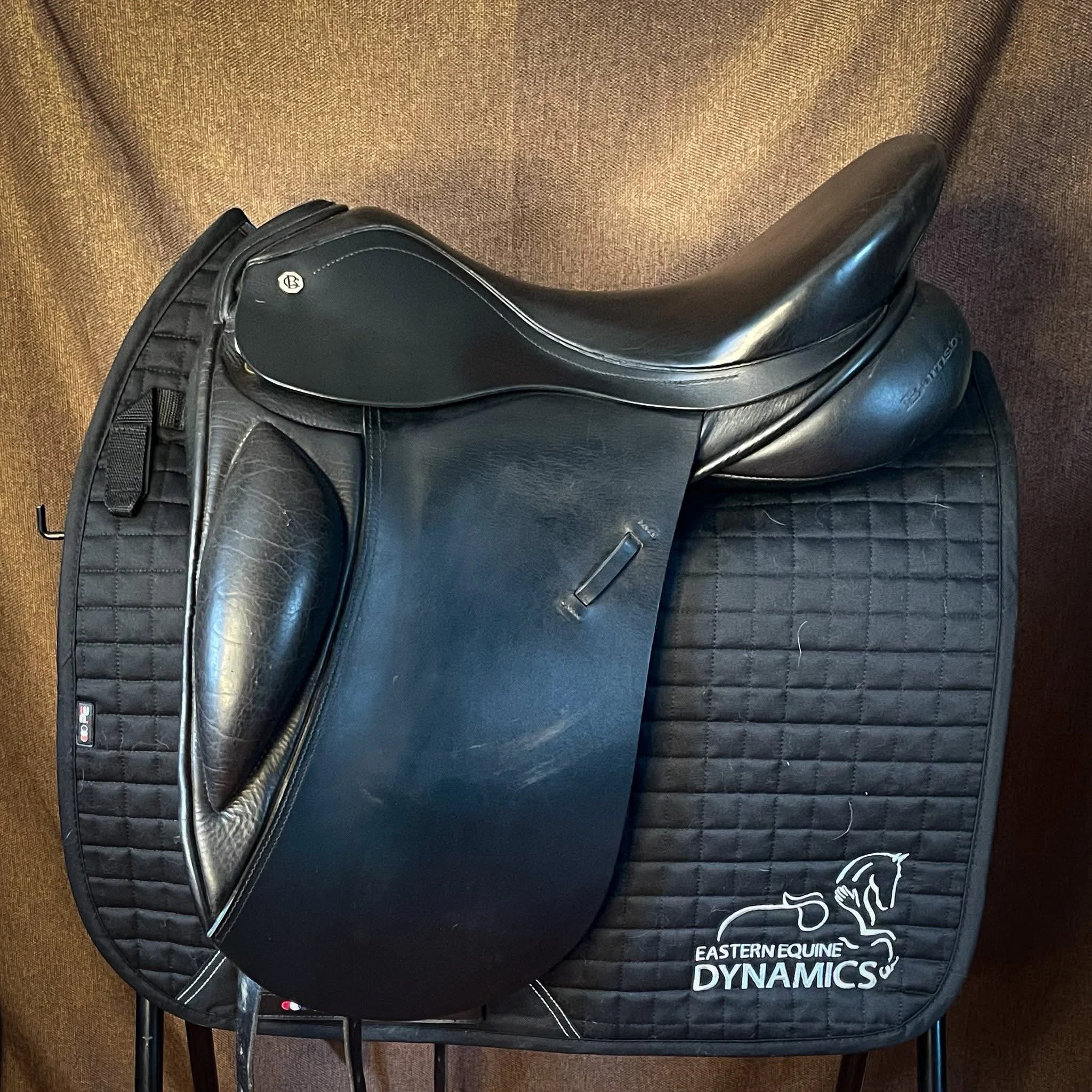 Cliff Barnsby Dressage Saddle 17"